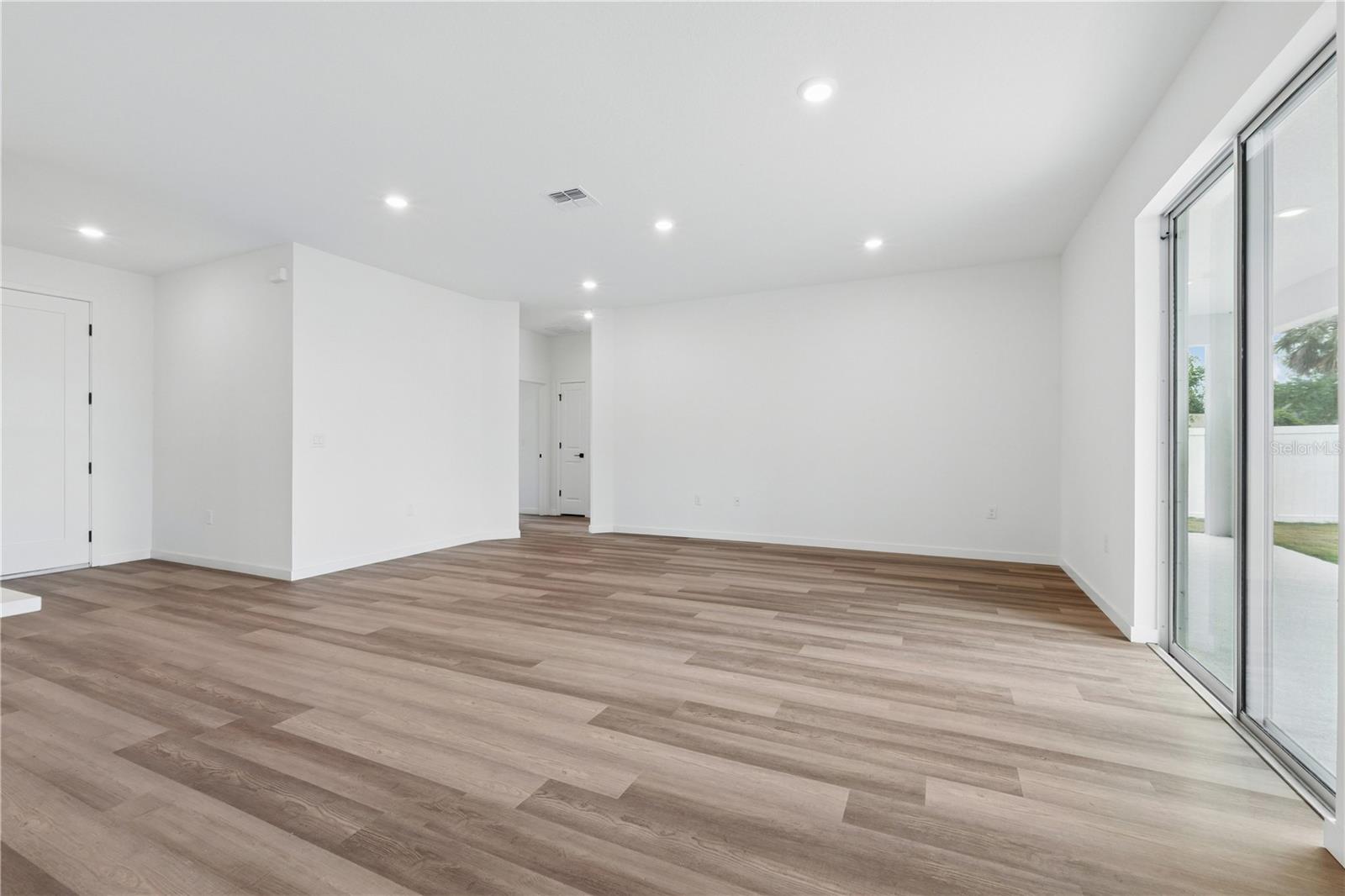 67 President, Palm Coast, FL 32164