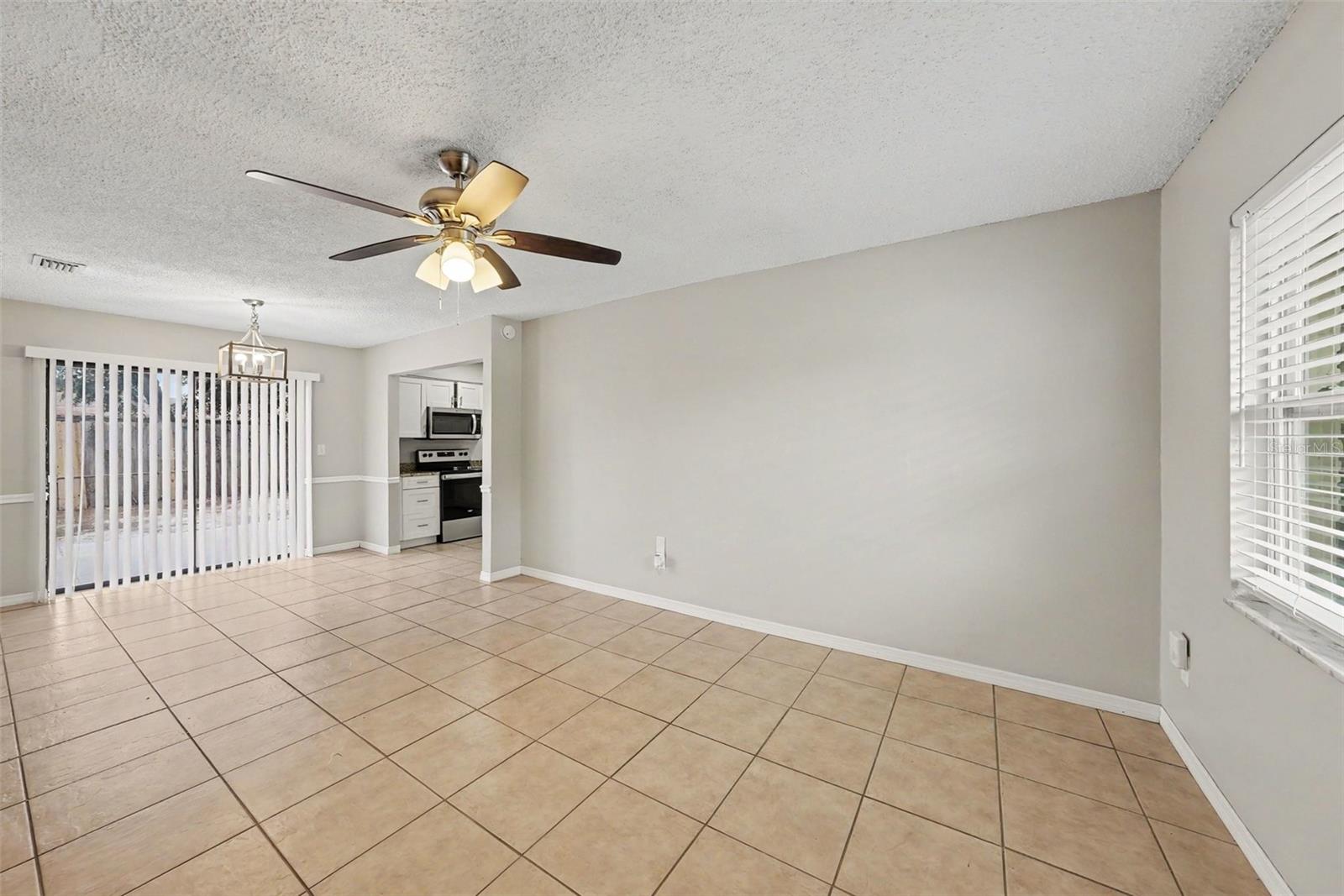 10410 27th, Tampa, FL 33612