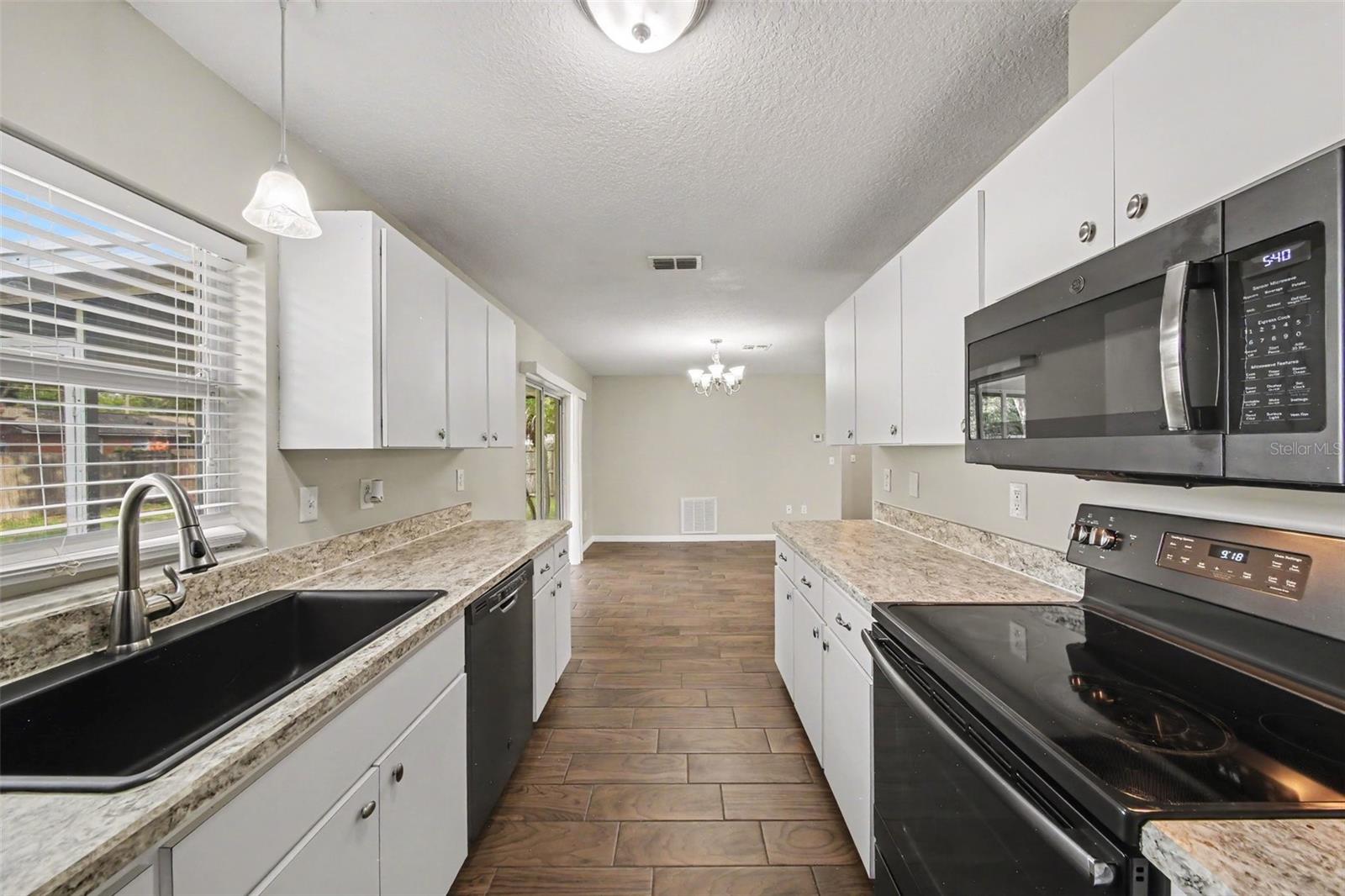 450 Park Glen, Tavares, FL 32778