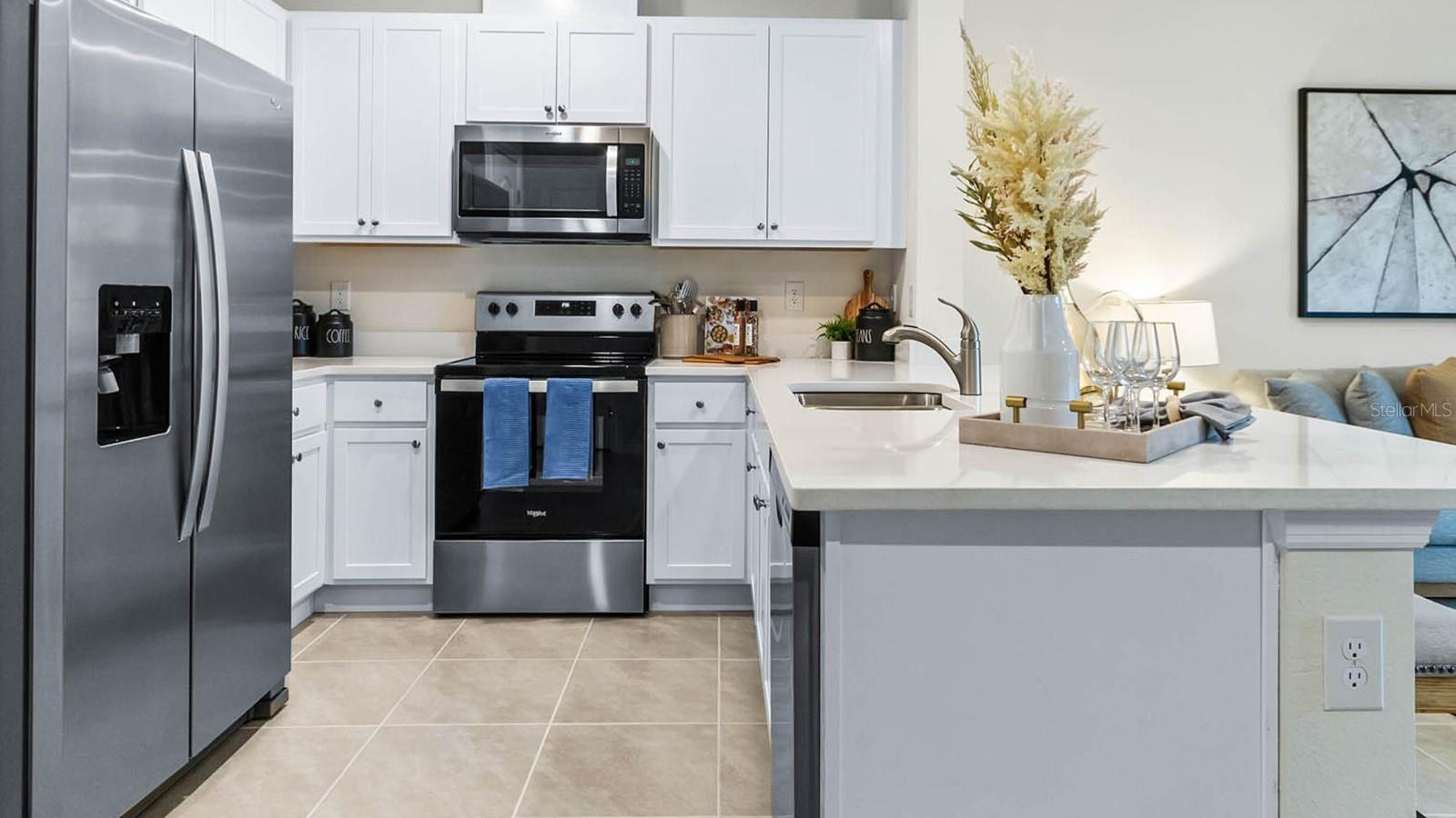 1604 Swan Swim, Davenport, FL 33837