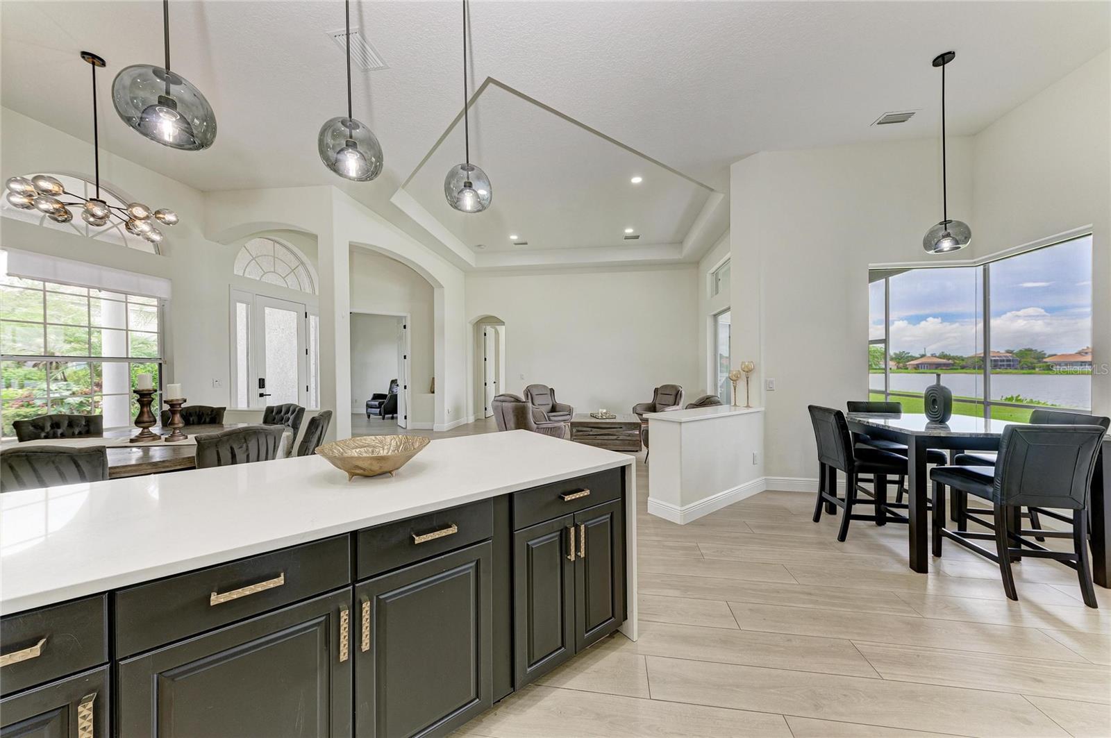 6988 74th Street, Bradenton, FL 34203