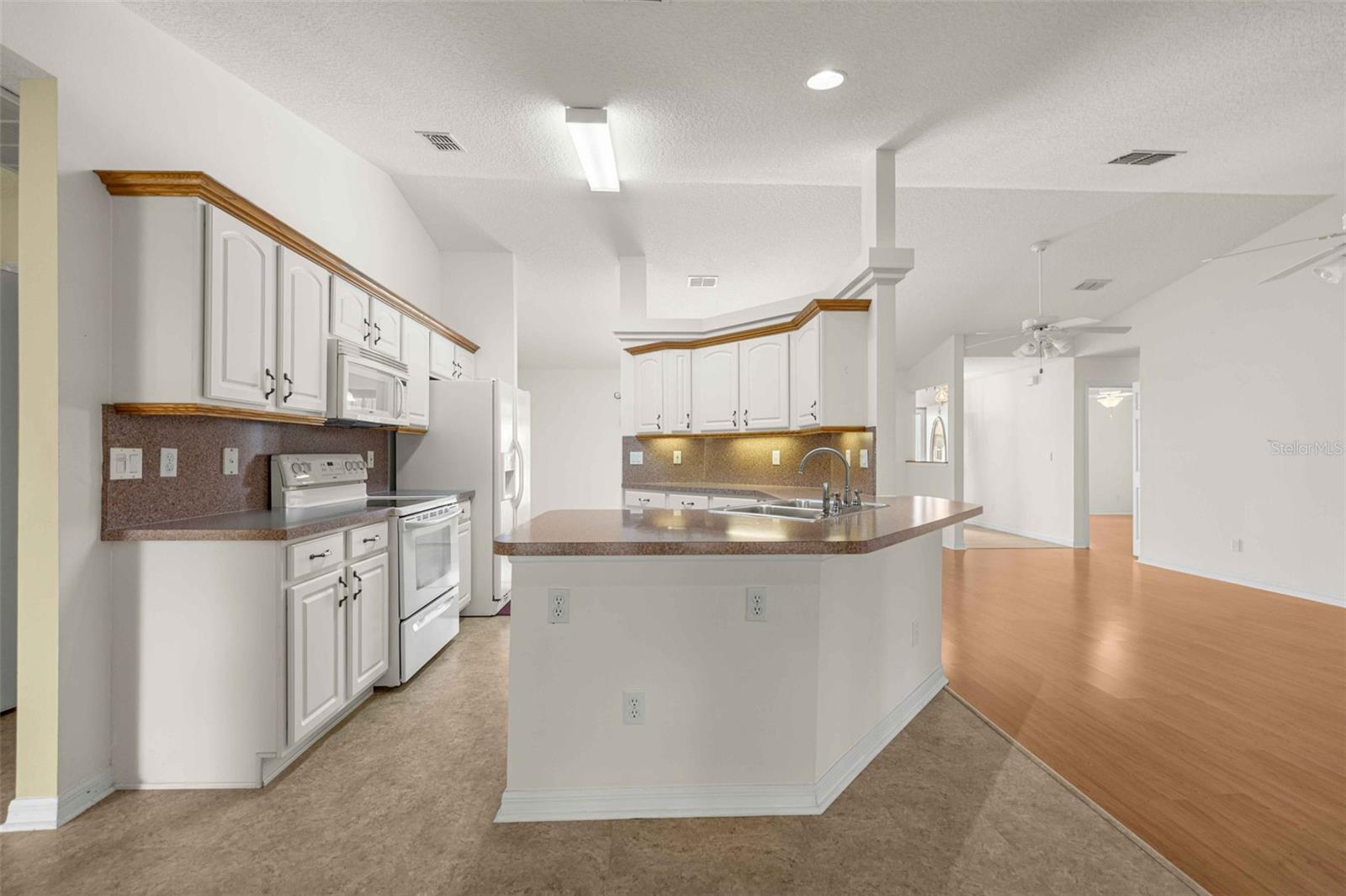 8459 60th, Ocala, FL 34476
