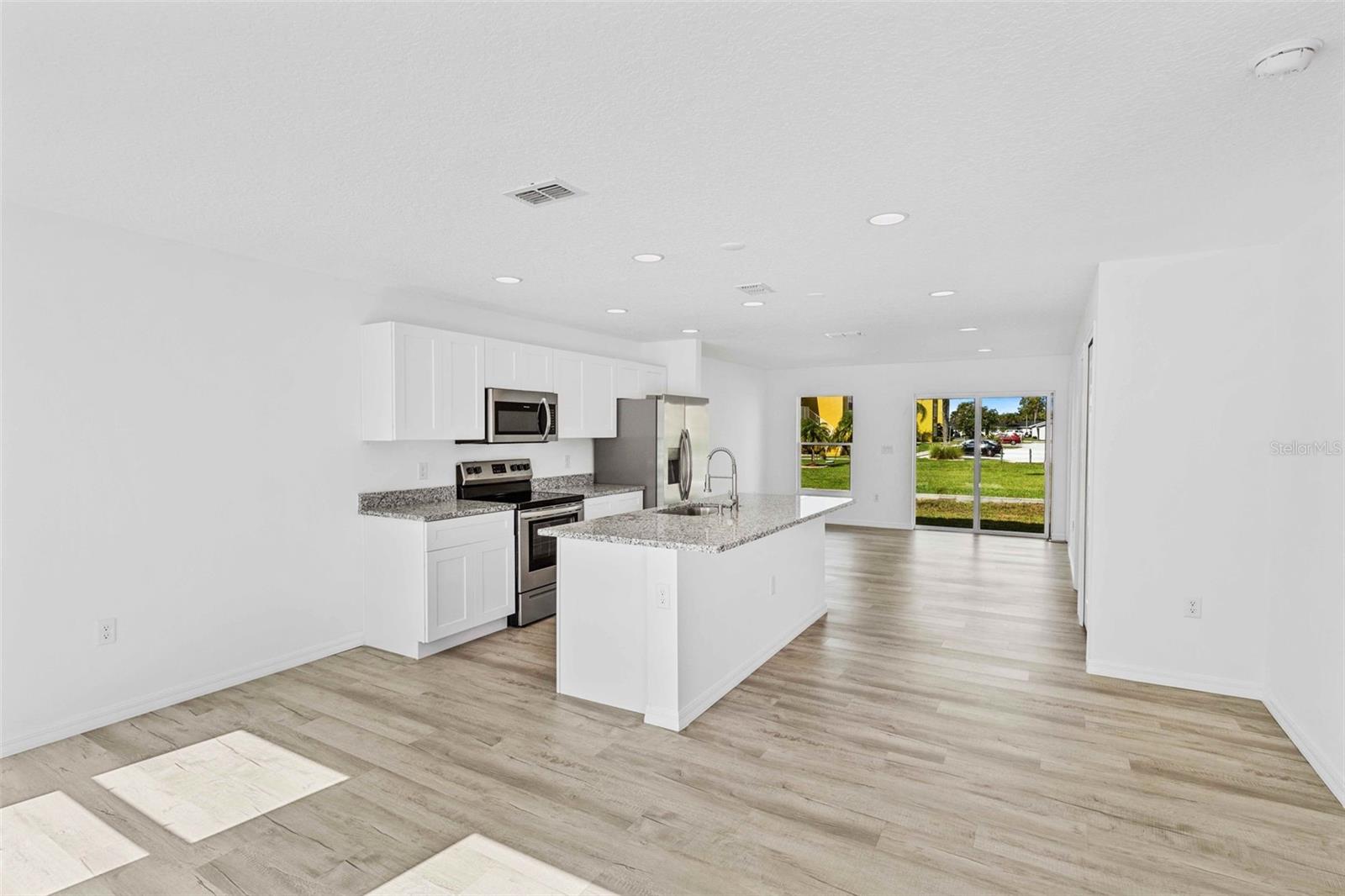 172 Bowie Unit B, Kissimmee, FL 34743