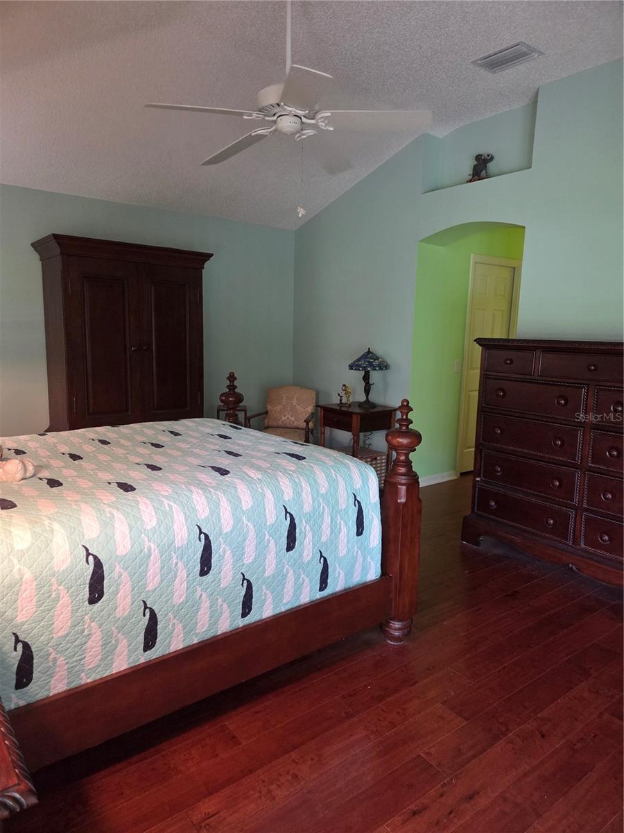 1569 Andrews, The Villages, FL 32162