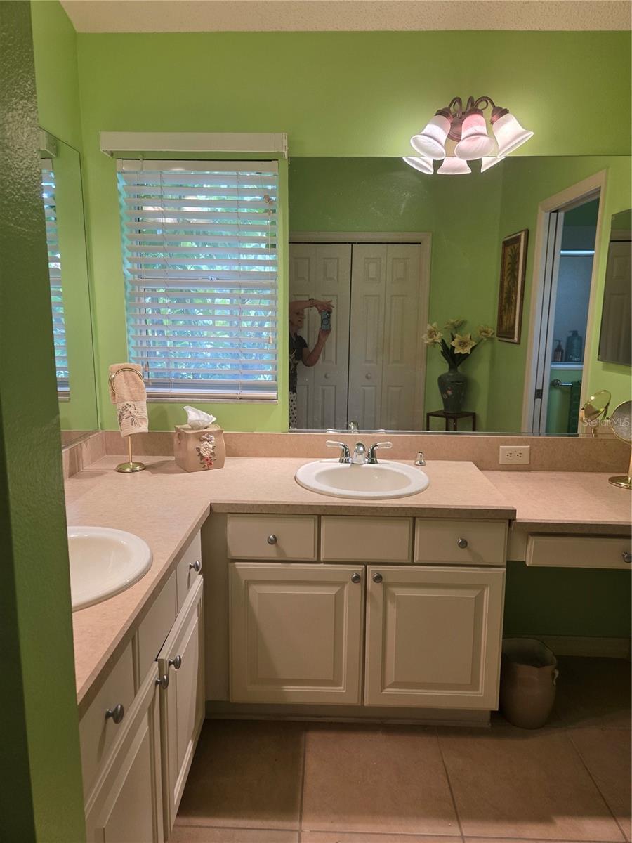1569 Andrews, The Villages, FL 32162