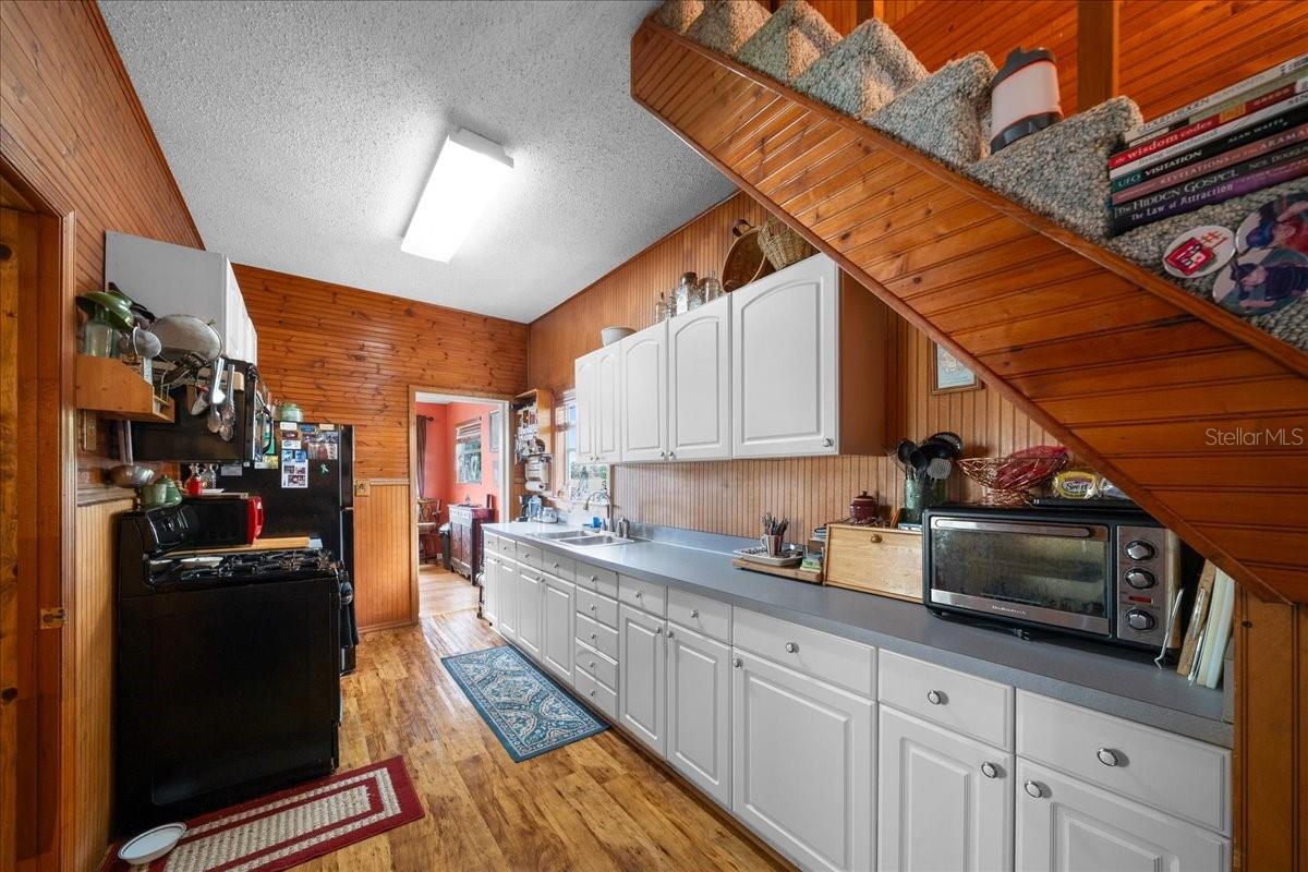 506 Lake, Inverness, FL 34450