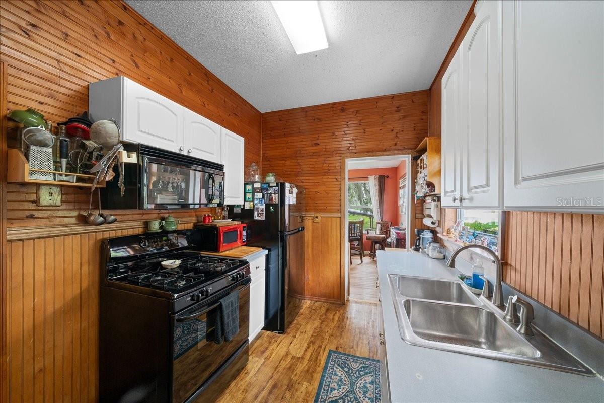 506 Lake, Inverness, FL 34450