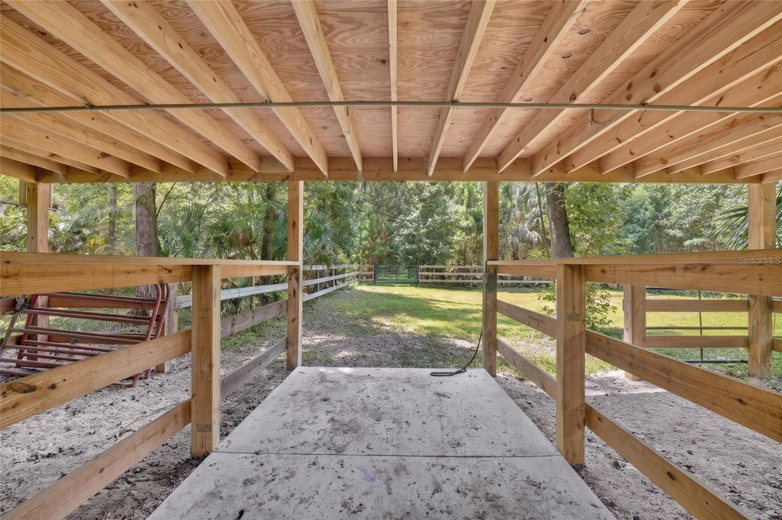 19040 88th Avenue, Reddick, FL 32686