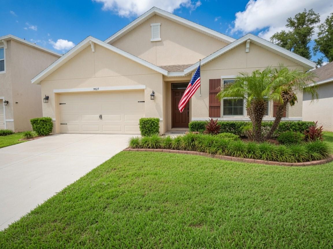 9527 Sunstone, Thonotosassa, FL 33592