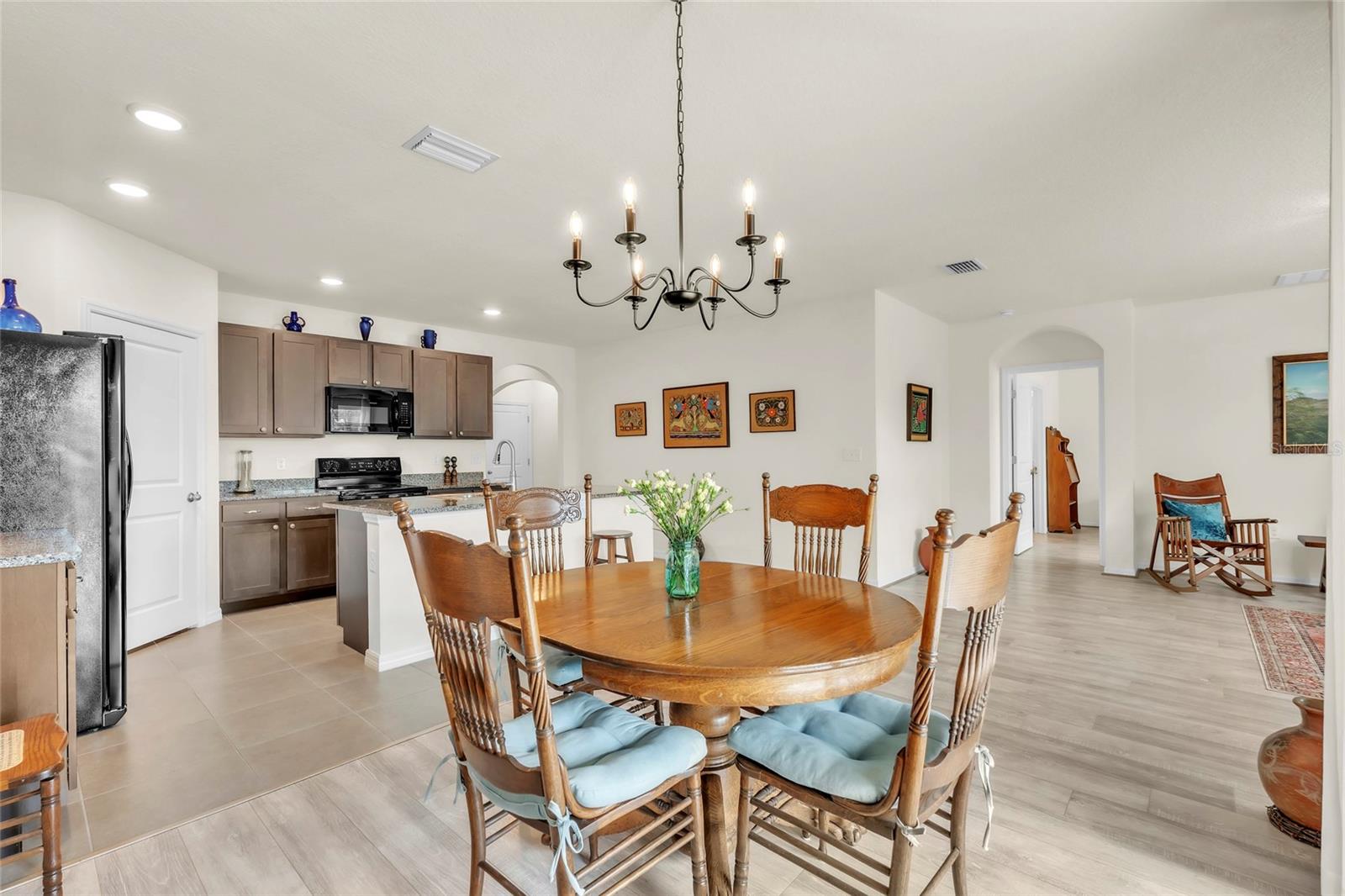 9527 Sunstone, Thonotosassa, FL 33592