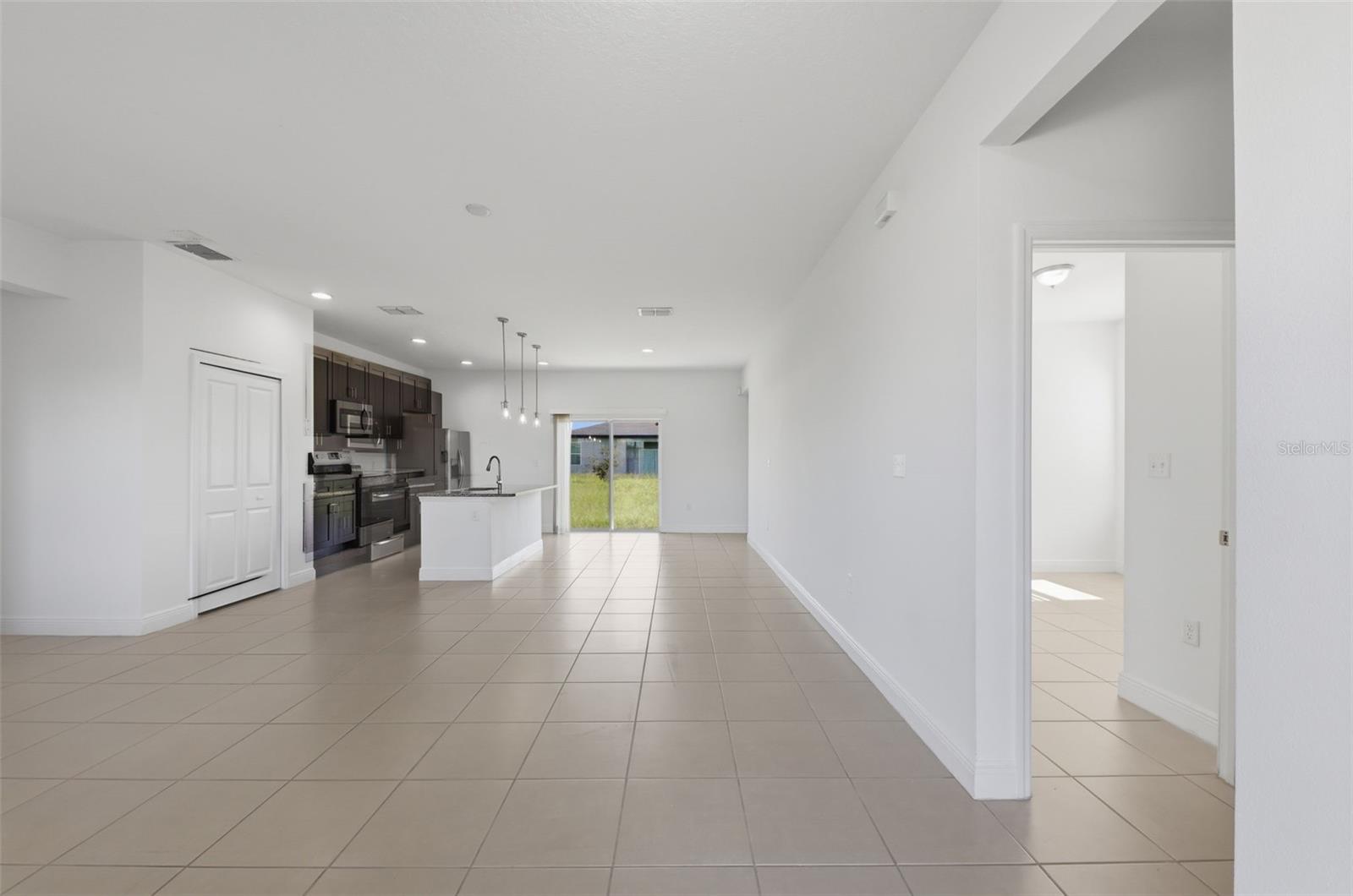 304 Begonia, Poinciana, FL 34759