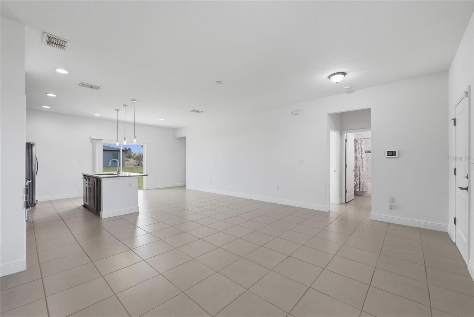304 Begonia, Poinciana, FL 34759