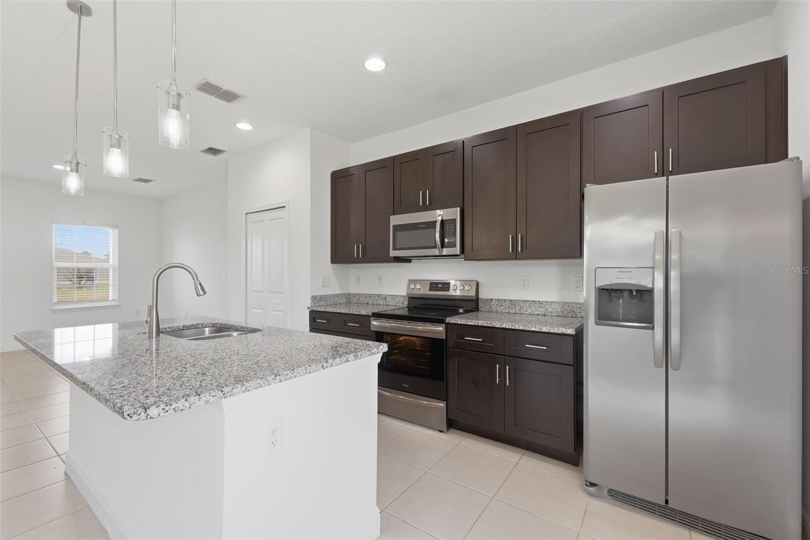 304 Begonia, Poinciana, FL 34759