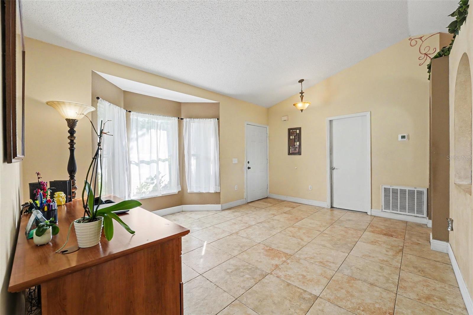 807 Del Prado, Kissimmee, FL 34758