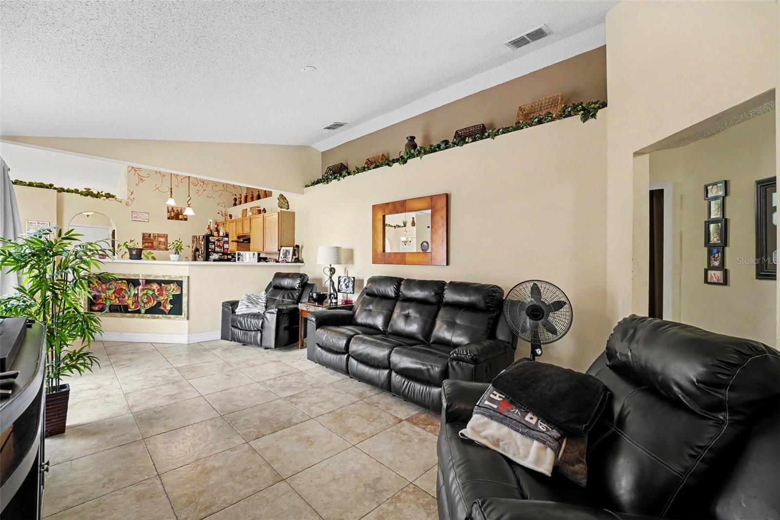 807 Del Prado, Kissimmee, FL 34758