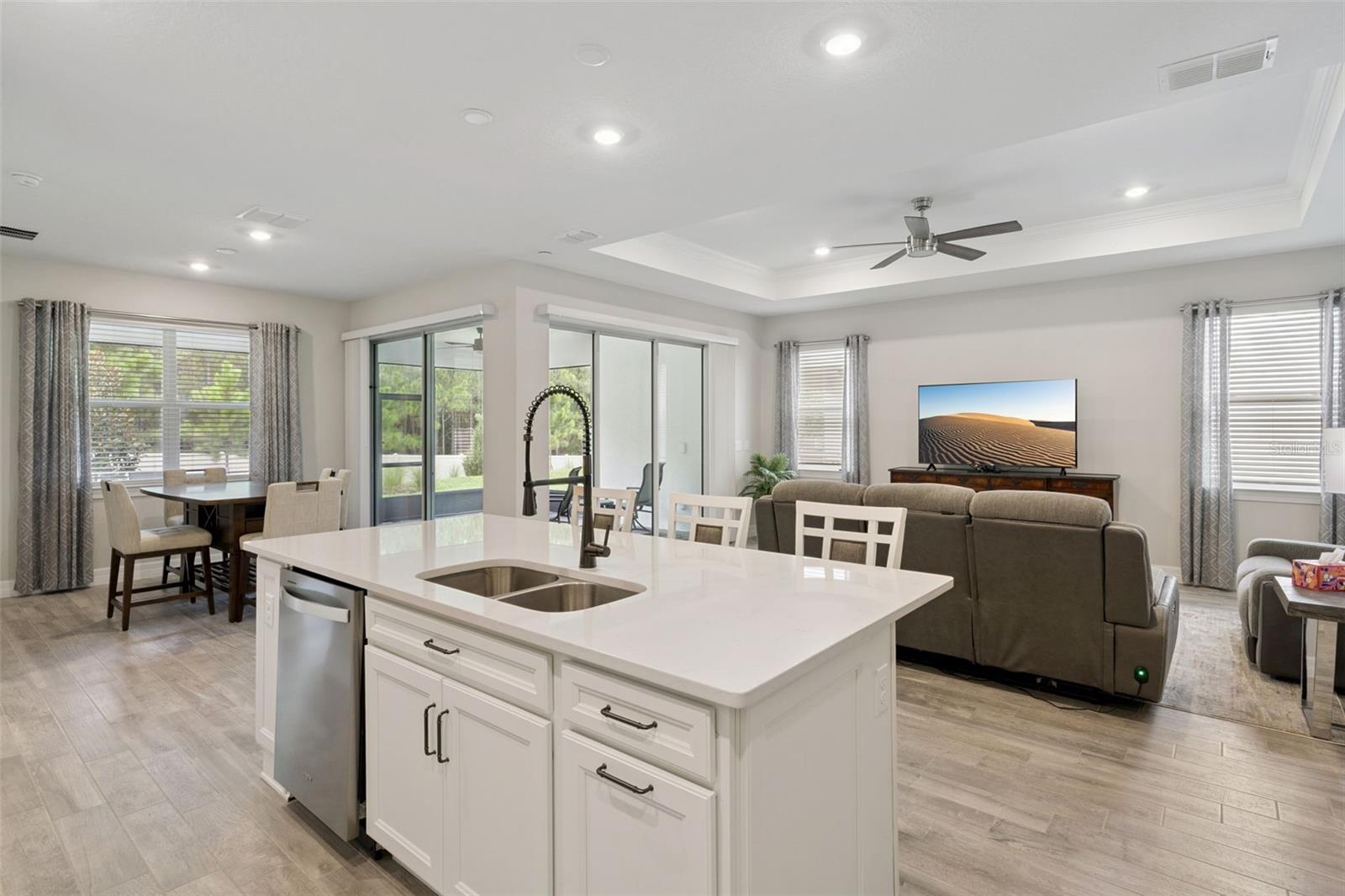 2546 Del Webb Dr, Minneola, FL 34715