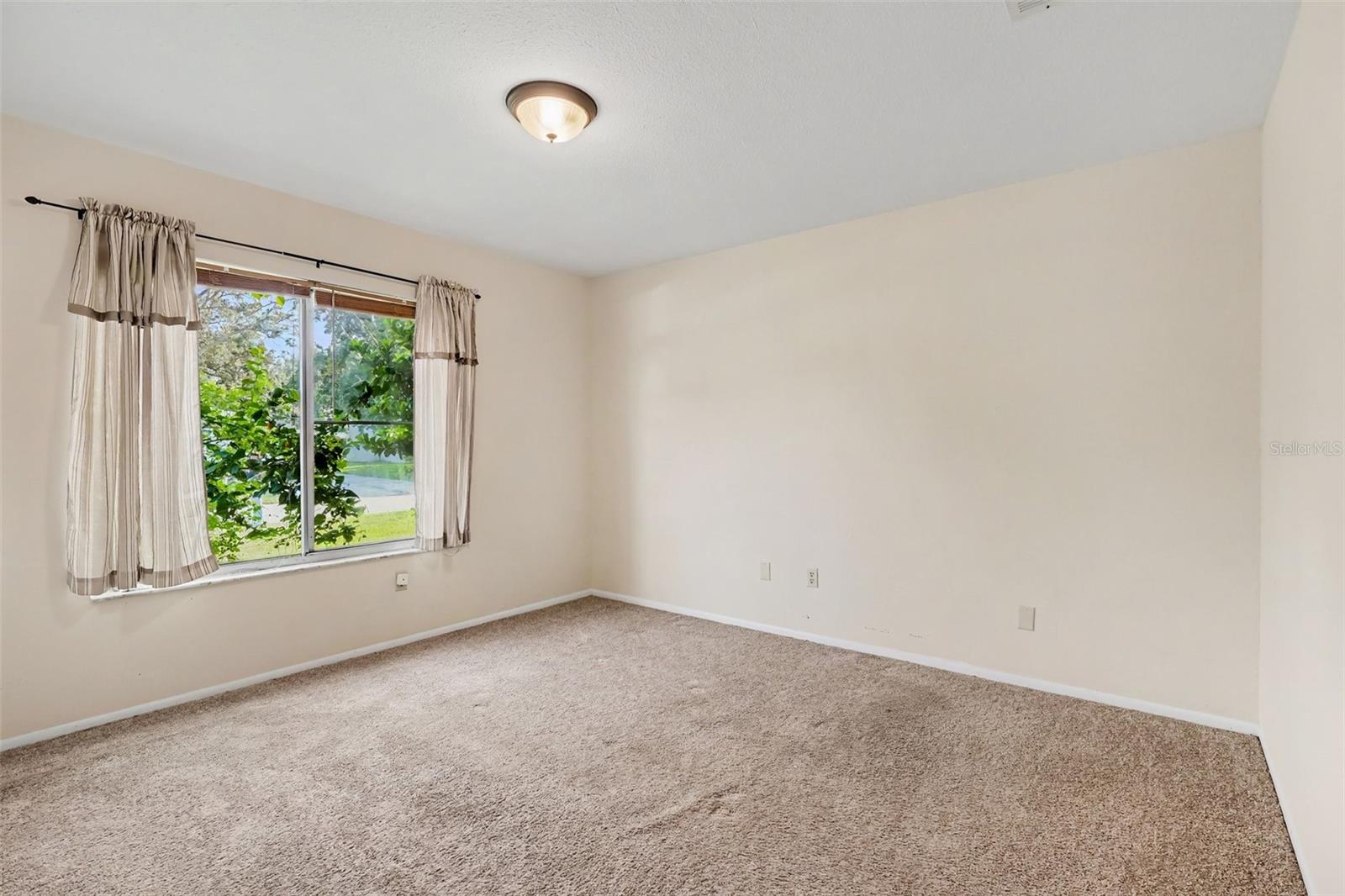 1610 Omega, Palm Bay, FL 32907