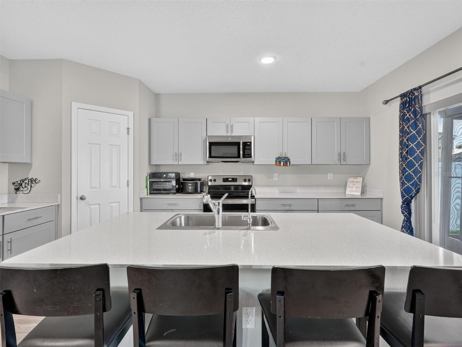 12879 French Market, Riverview, FL 33579