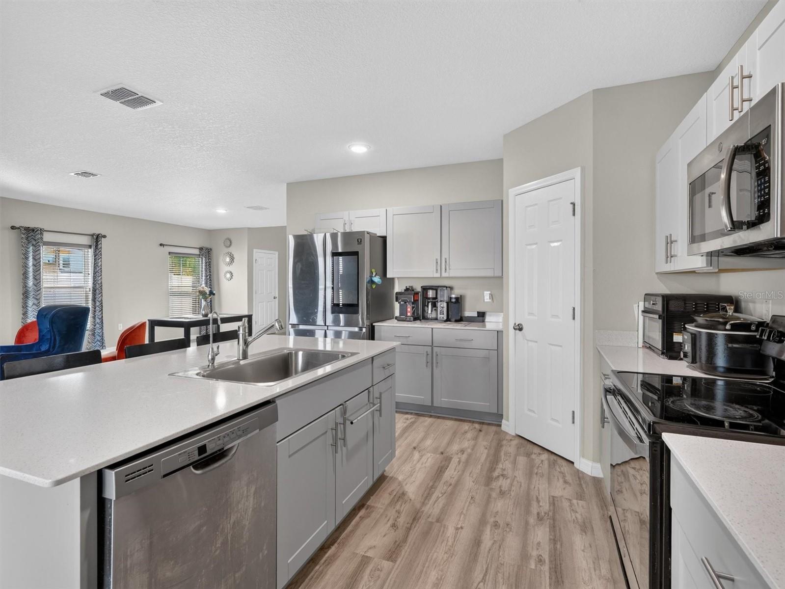 12879 French Market, Riverview, FL 33579