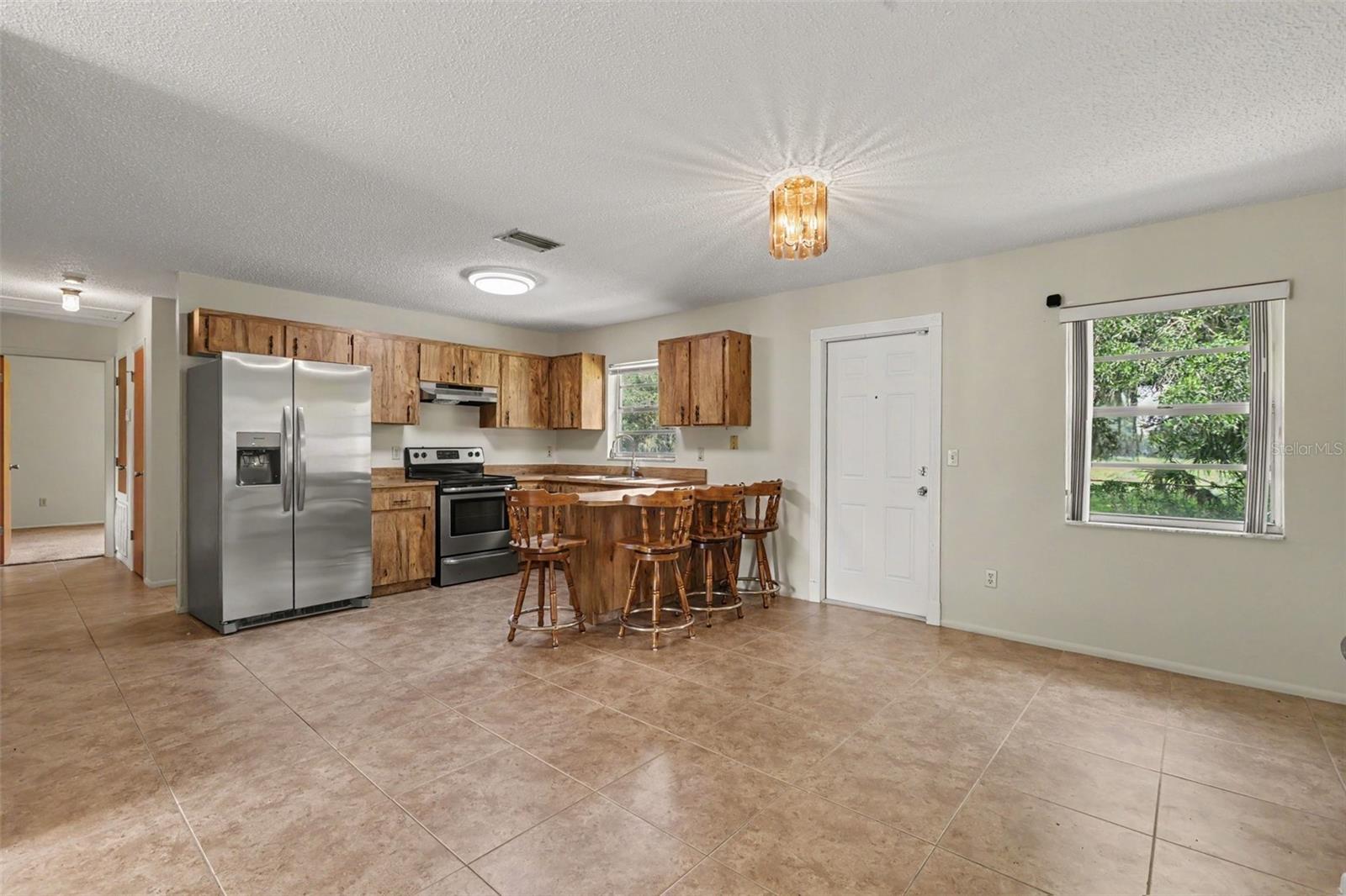 3149 Sydney Dover, Dover, FL 33527