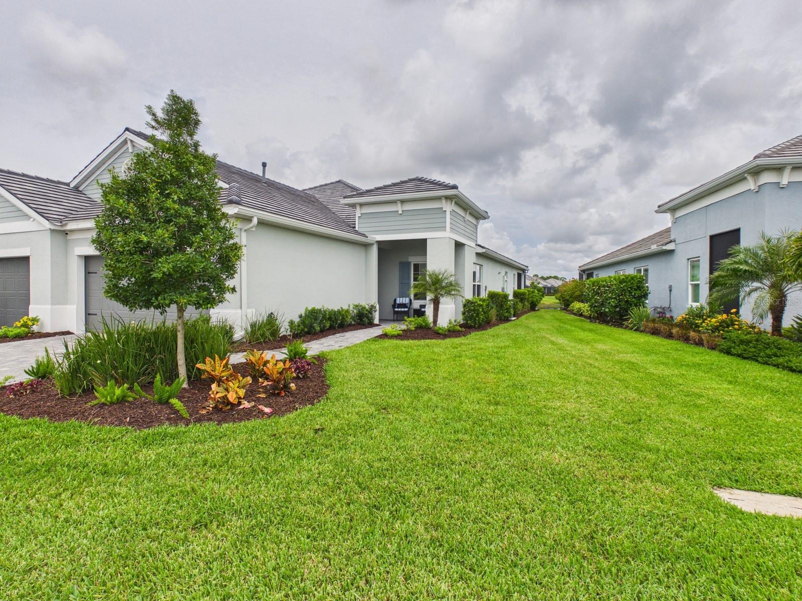 10012 Lake Wales, Sarasota, FL 34241