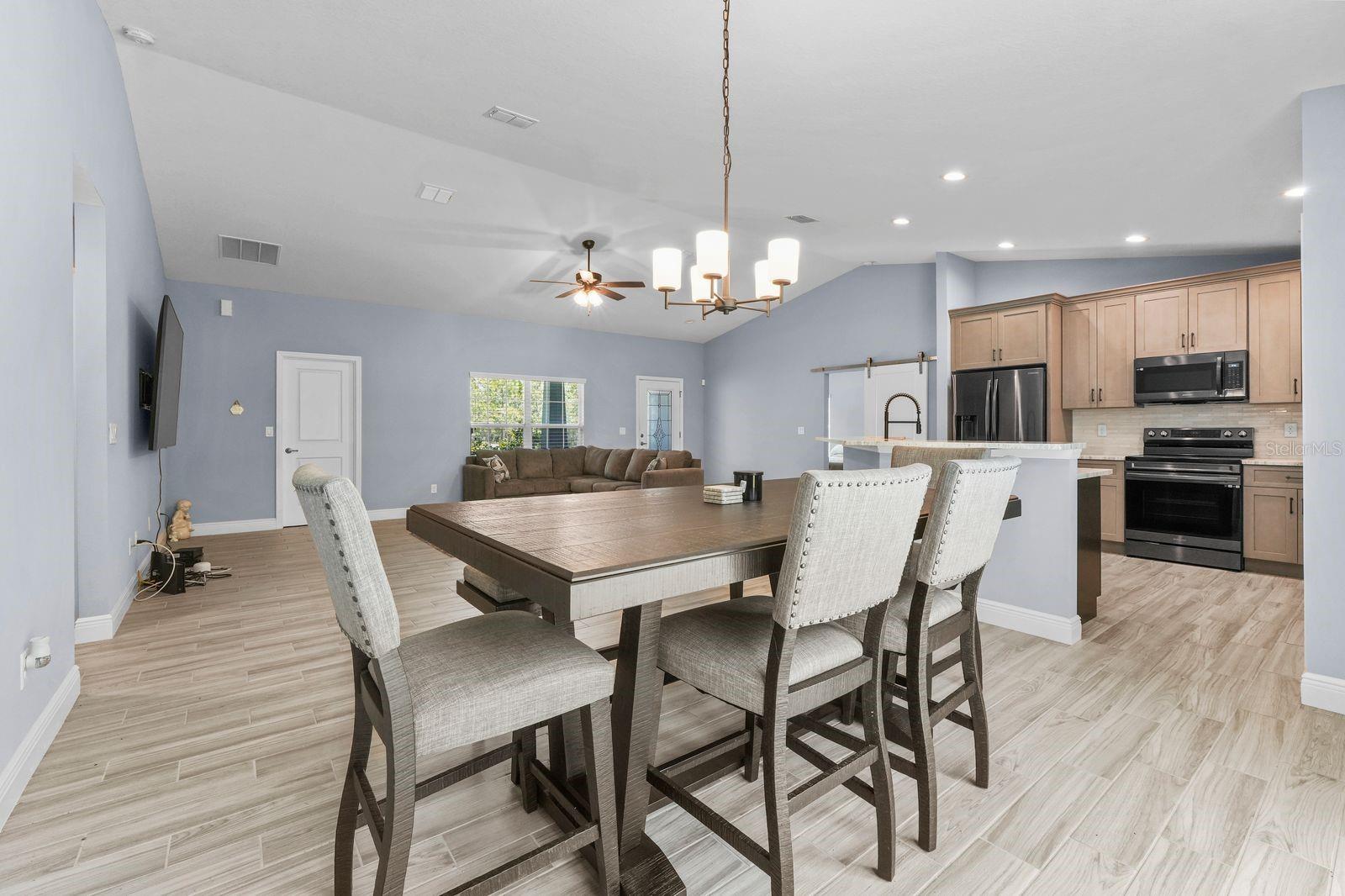 13218 Barnevelde Rd, Weeki Wachee, FL 34614