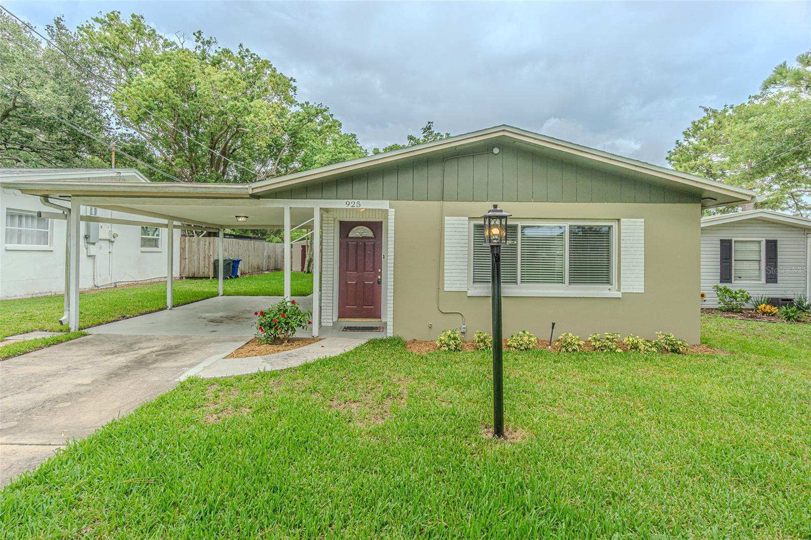 925 Cedarwood, Dunedin, FL 34698