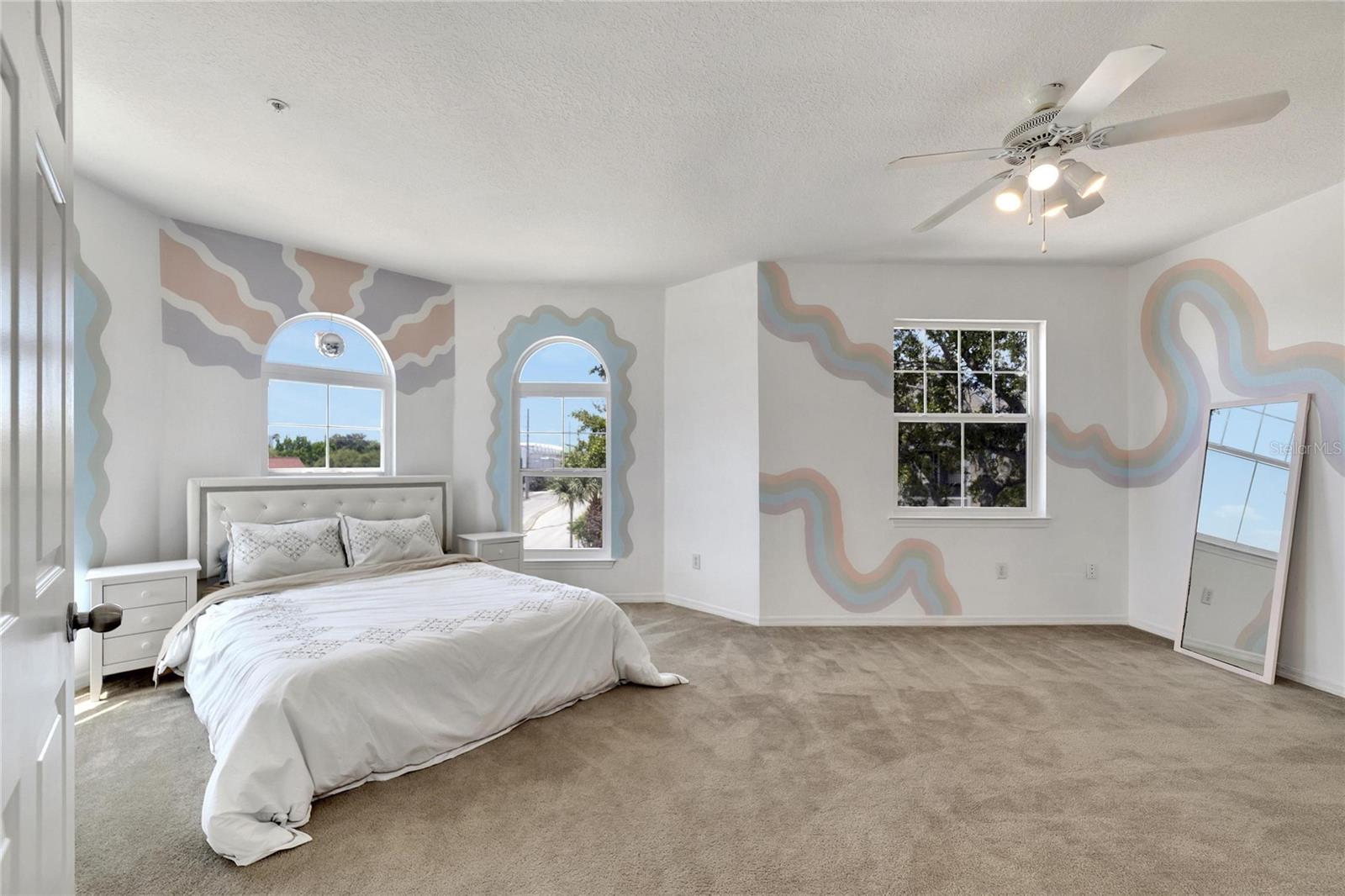 2010 Palm Unit 14316, Tampa, FL 33605