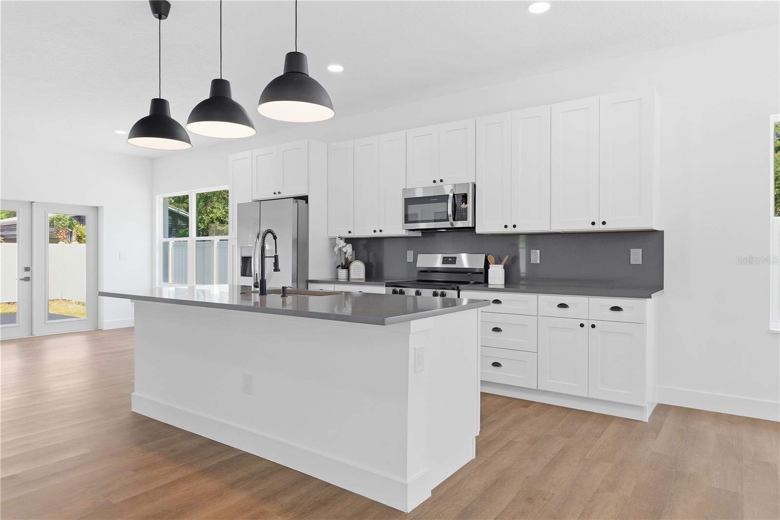 5111 68th, St Petersburg, FL 33709