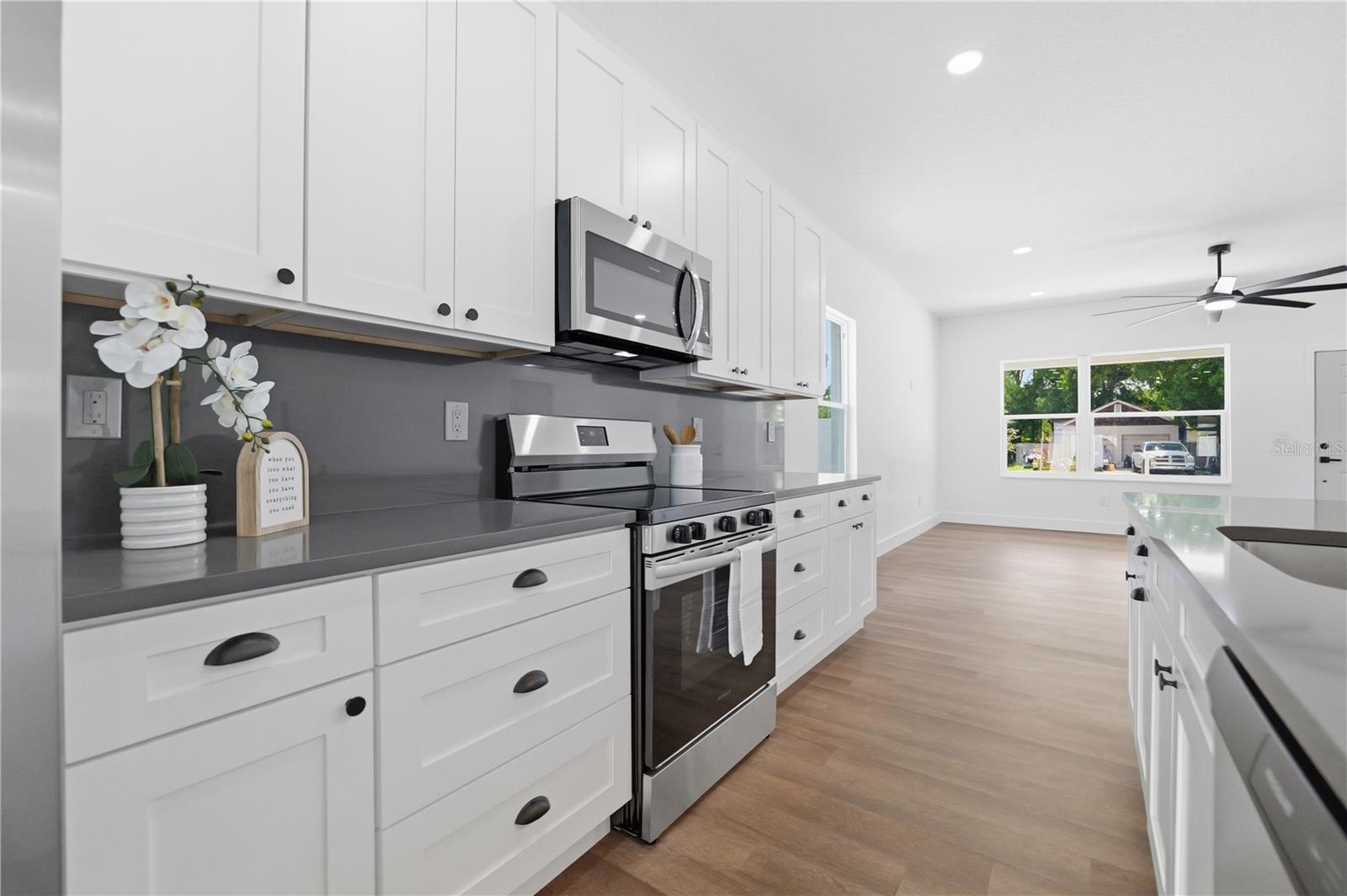 5111 68th, St Petersburg, FL 33709