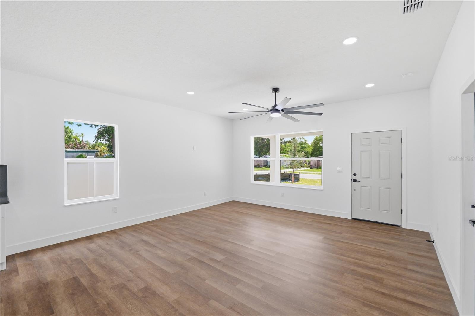 5111 68th, St Petersburg, FL 33709