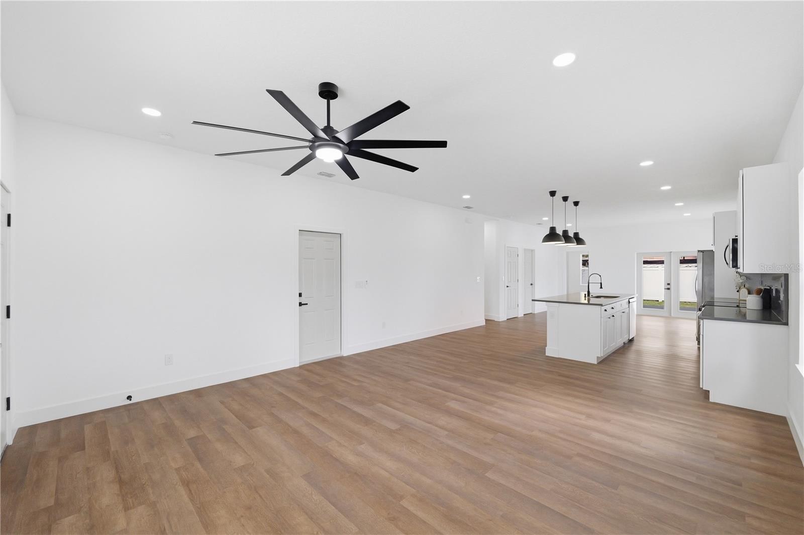 5111 68th, St Petersburg, FL 33709