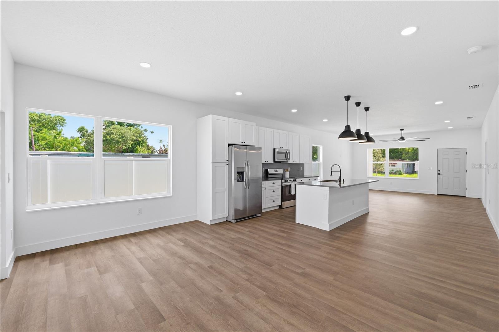 5111 68th, St Petersburg, FL 33709