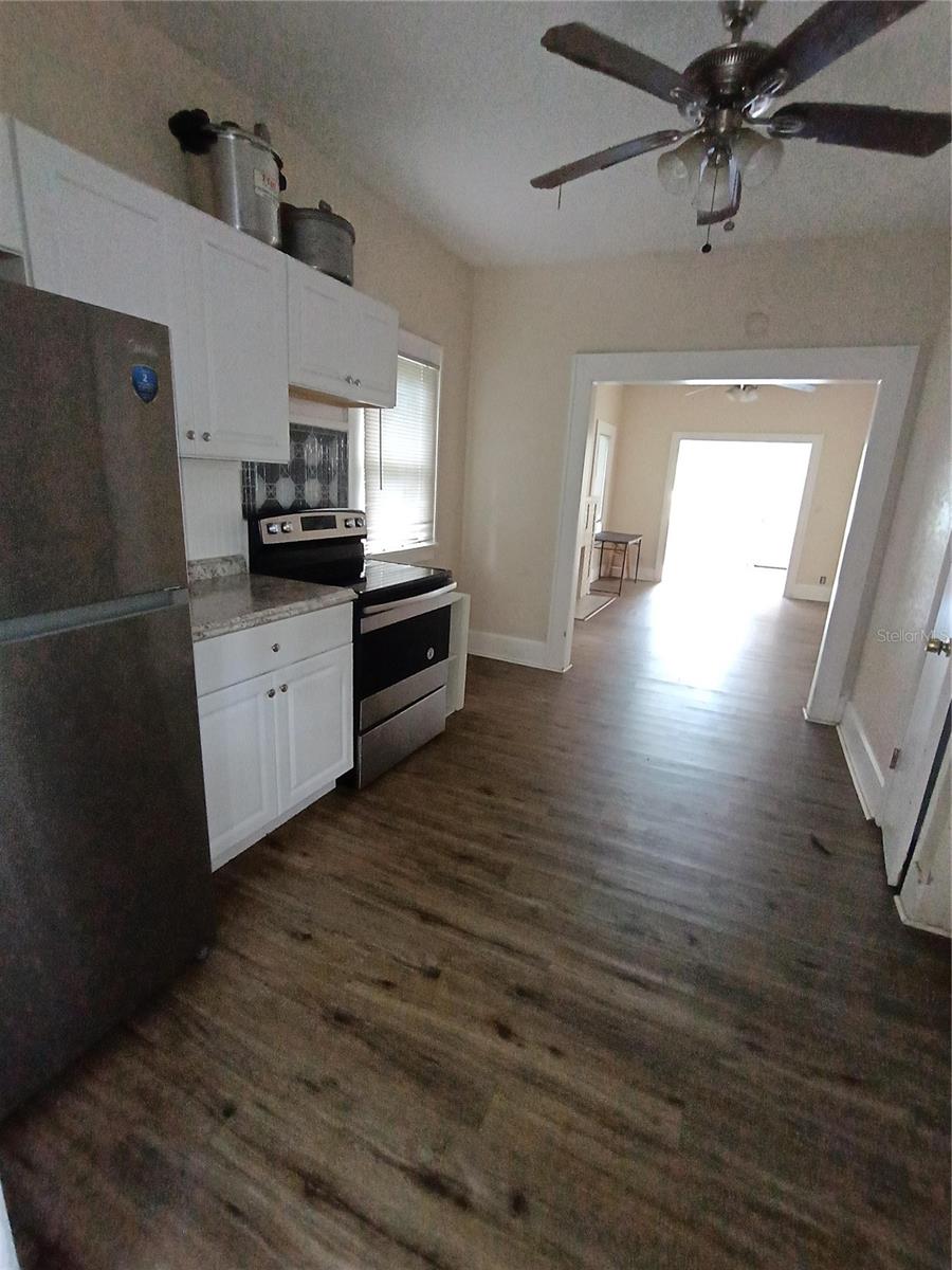 1924 30th, St Petersburg, FL 33712