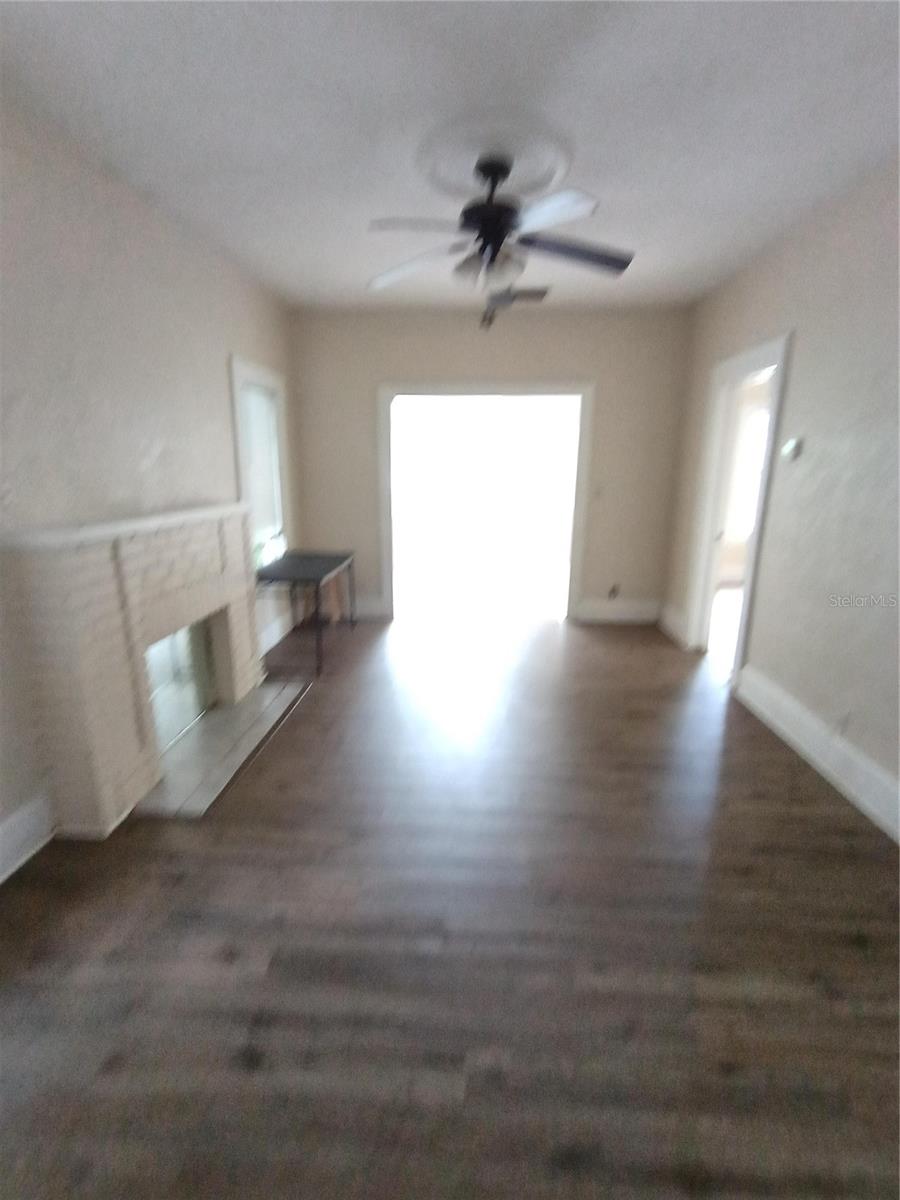 1924 30th, St Petersburg, FL 33712