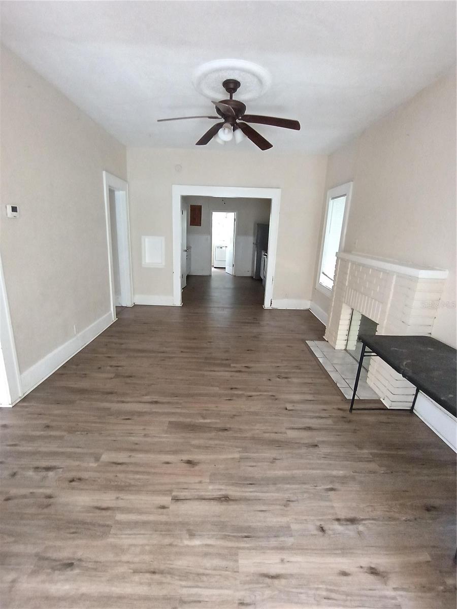 1924 30th, St Petersburg, FL 33712