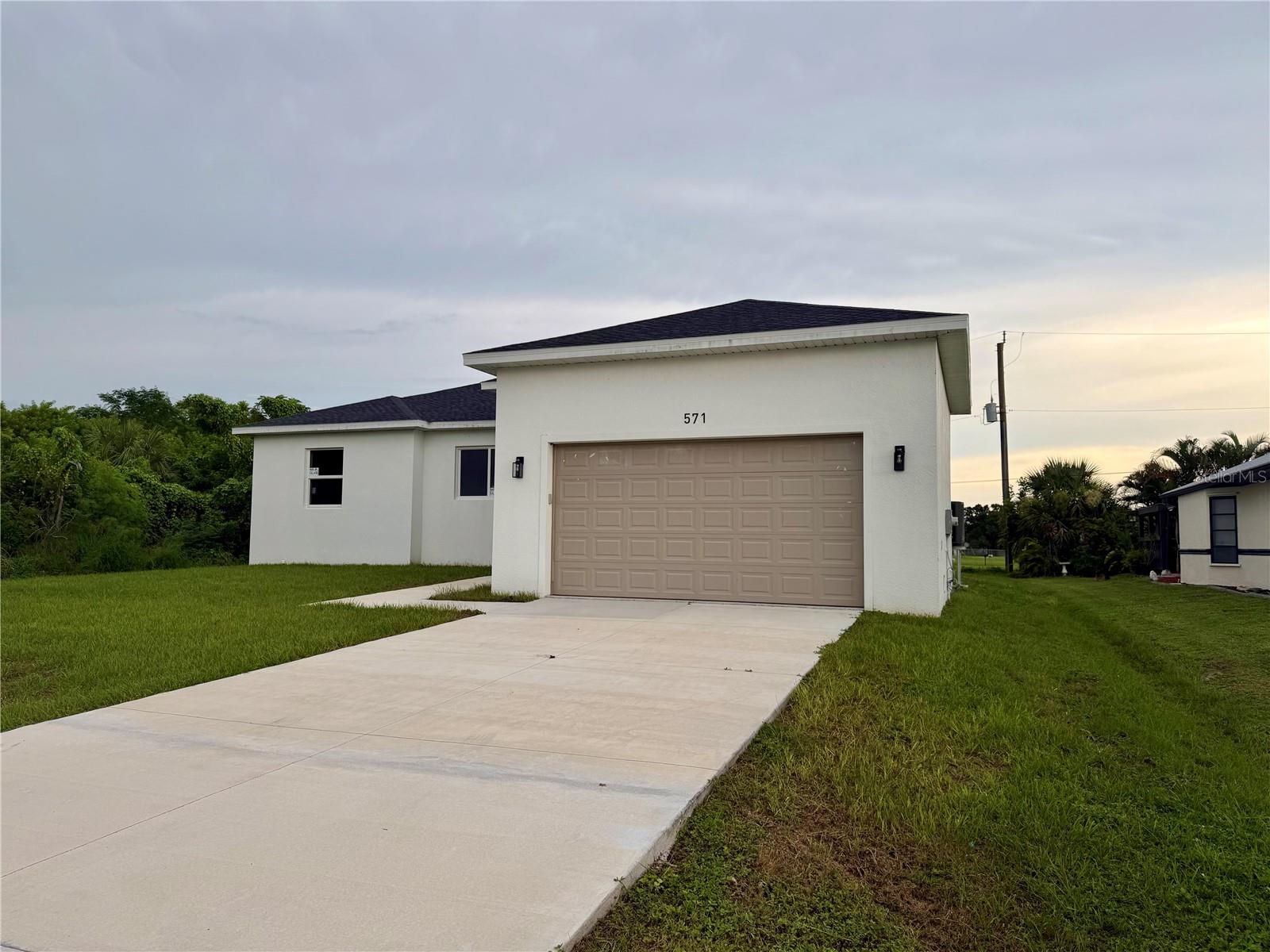 571 Mimosa, Port Charlotte, FL 33952