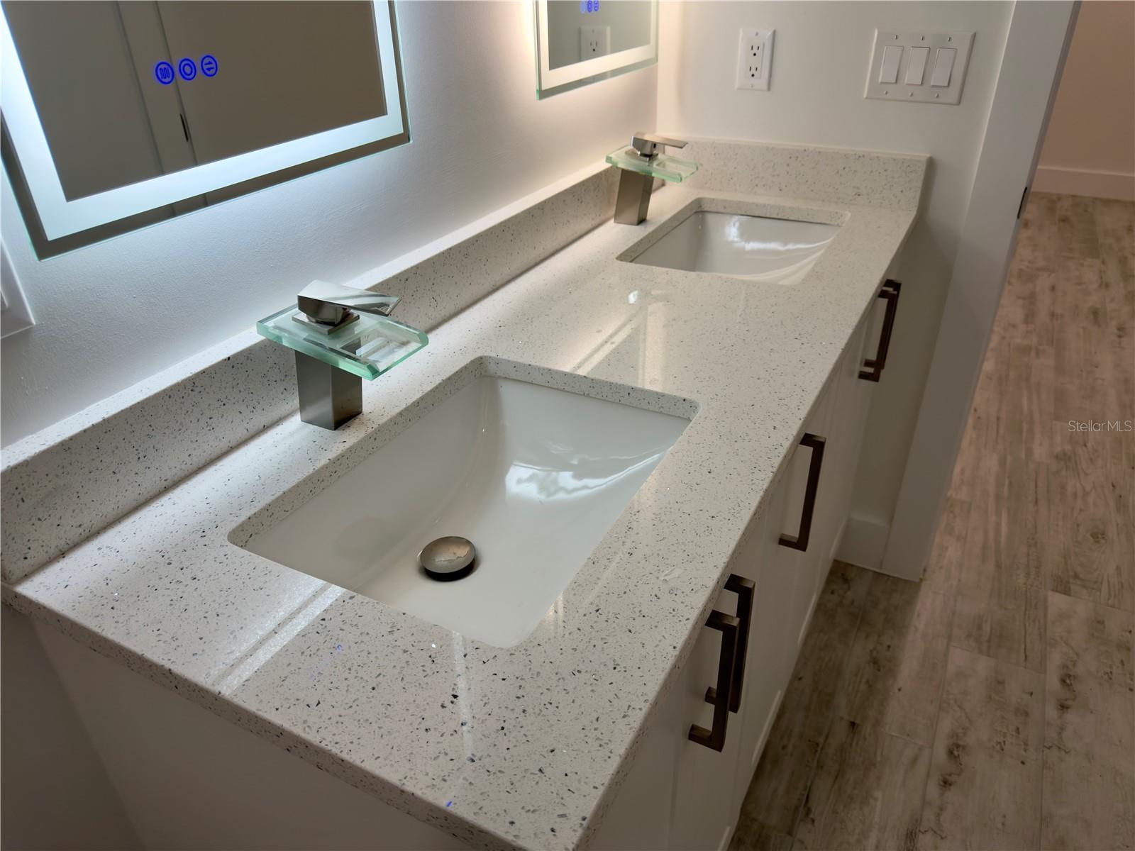 571 Mimosa, Port Charlotte, FL 33952
