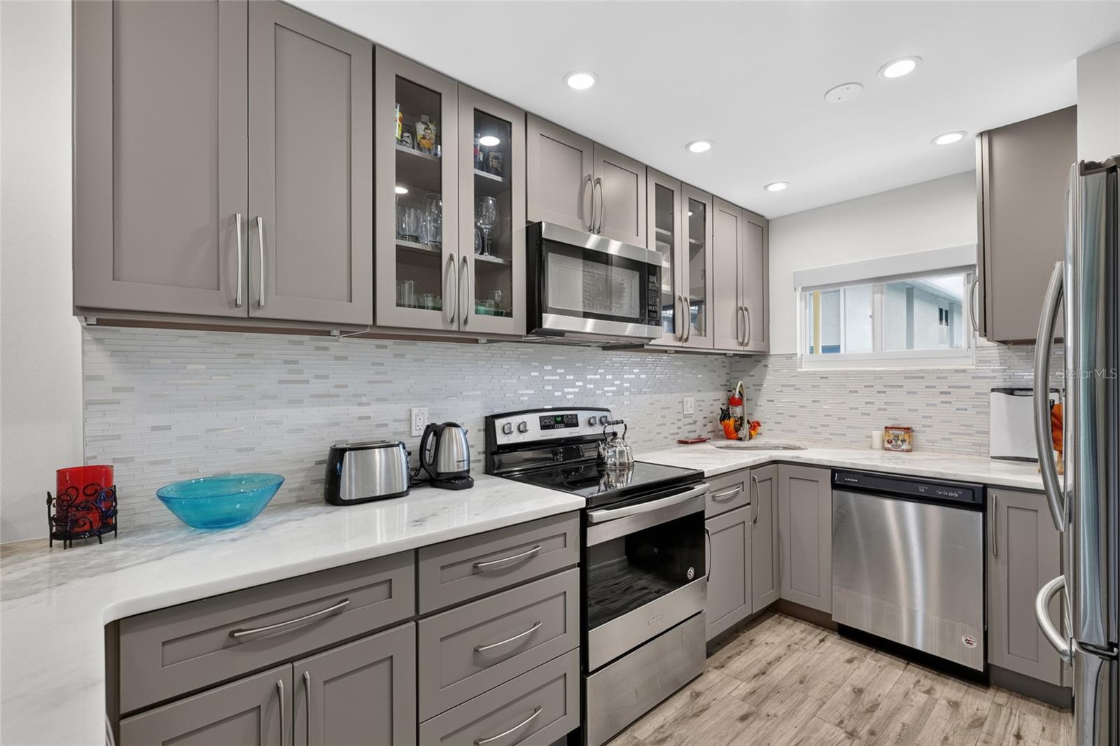 2155 Wood Unit A22, Sarasota, FL 34237
