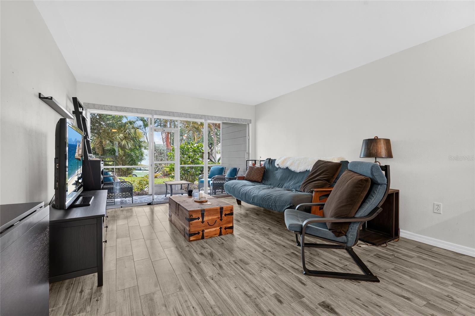 2155 Wood Unit A22, Sarasota, FL 34237