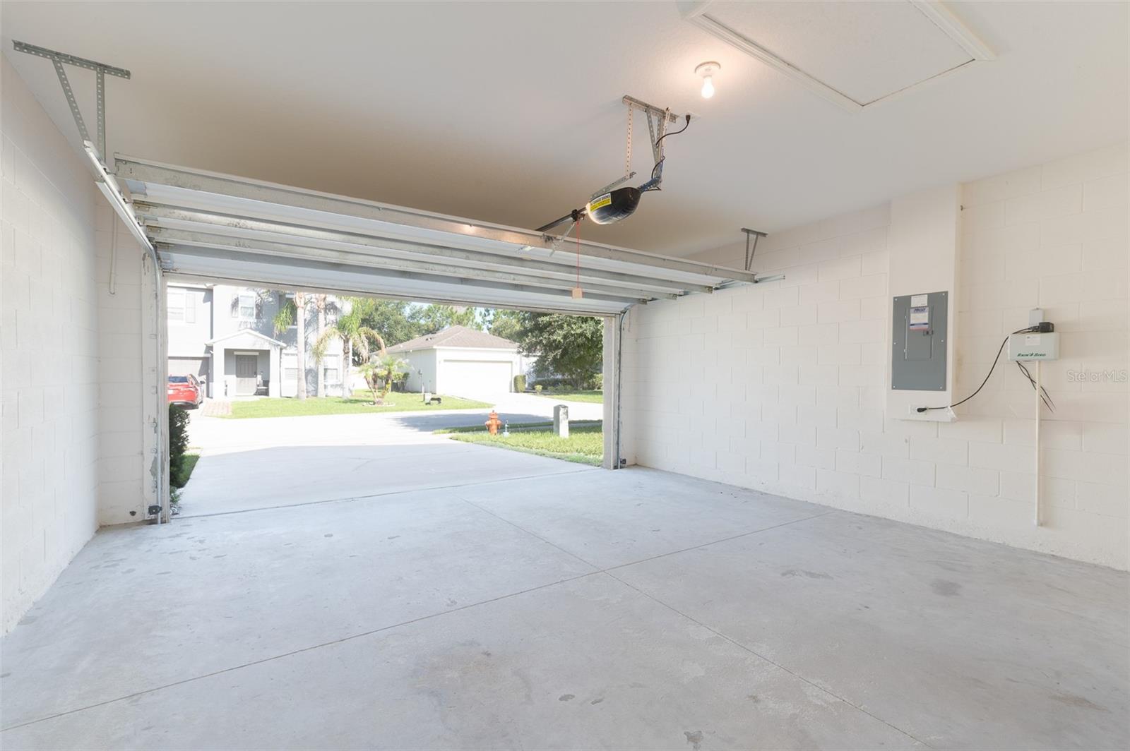 1569 Tamarind, Davenport, FL 33896