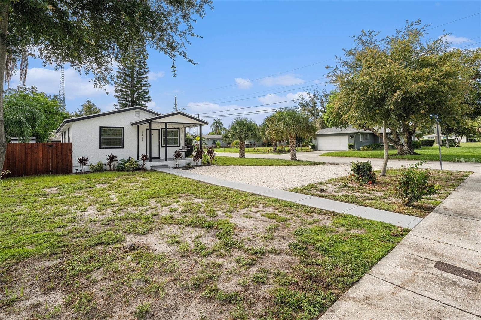 1411 Madison, Clearwater, FL 33756