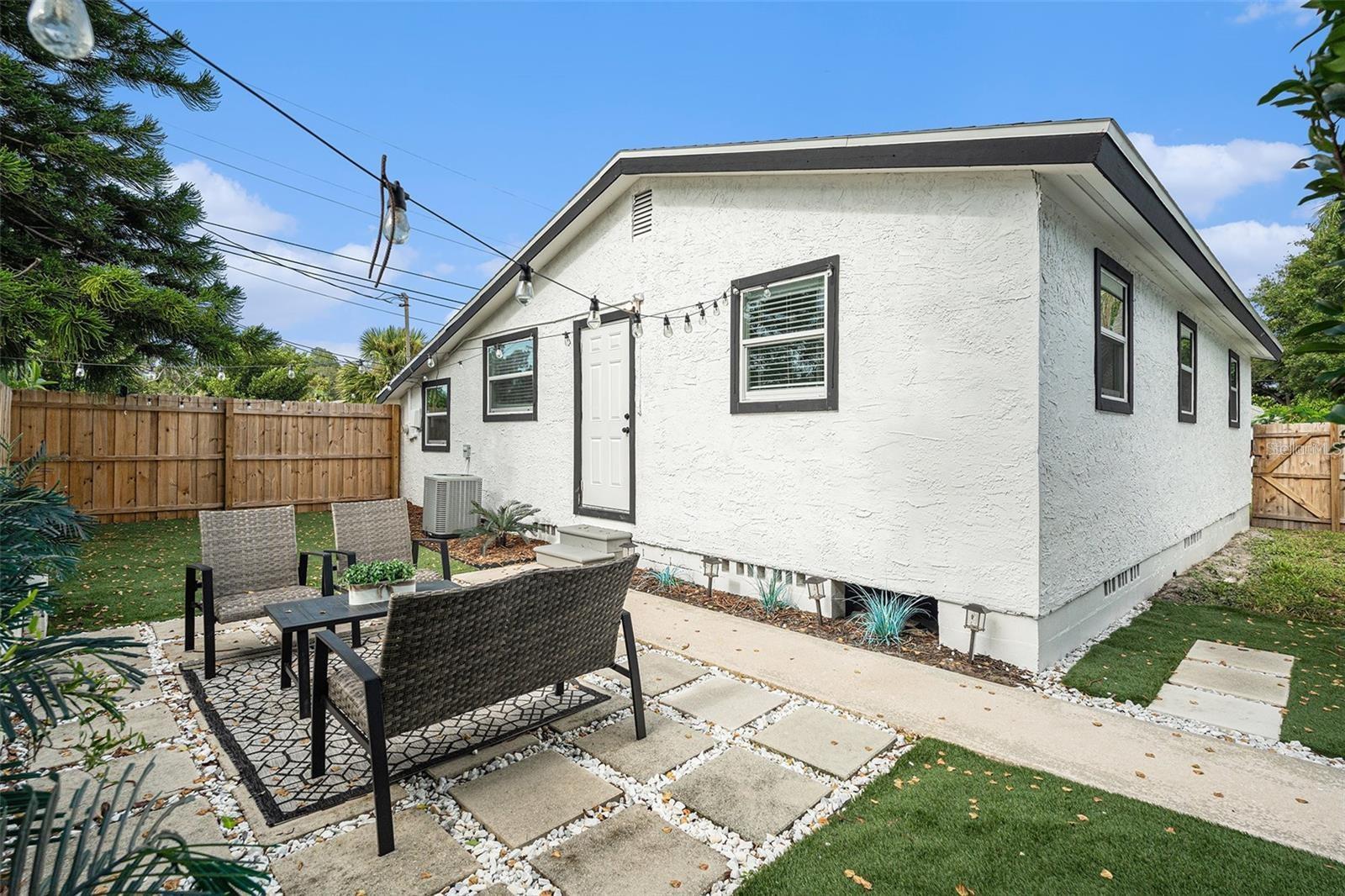 1411 Madison, Clearwater, FL 33756