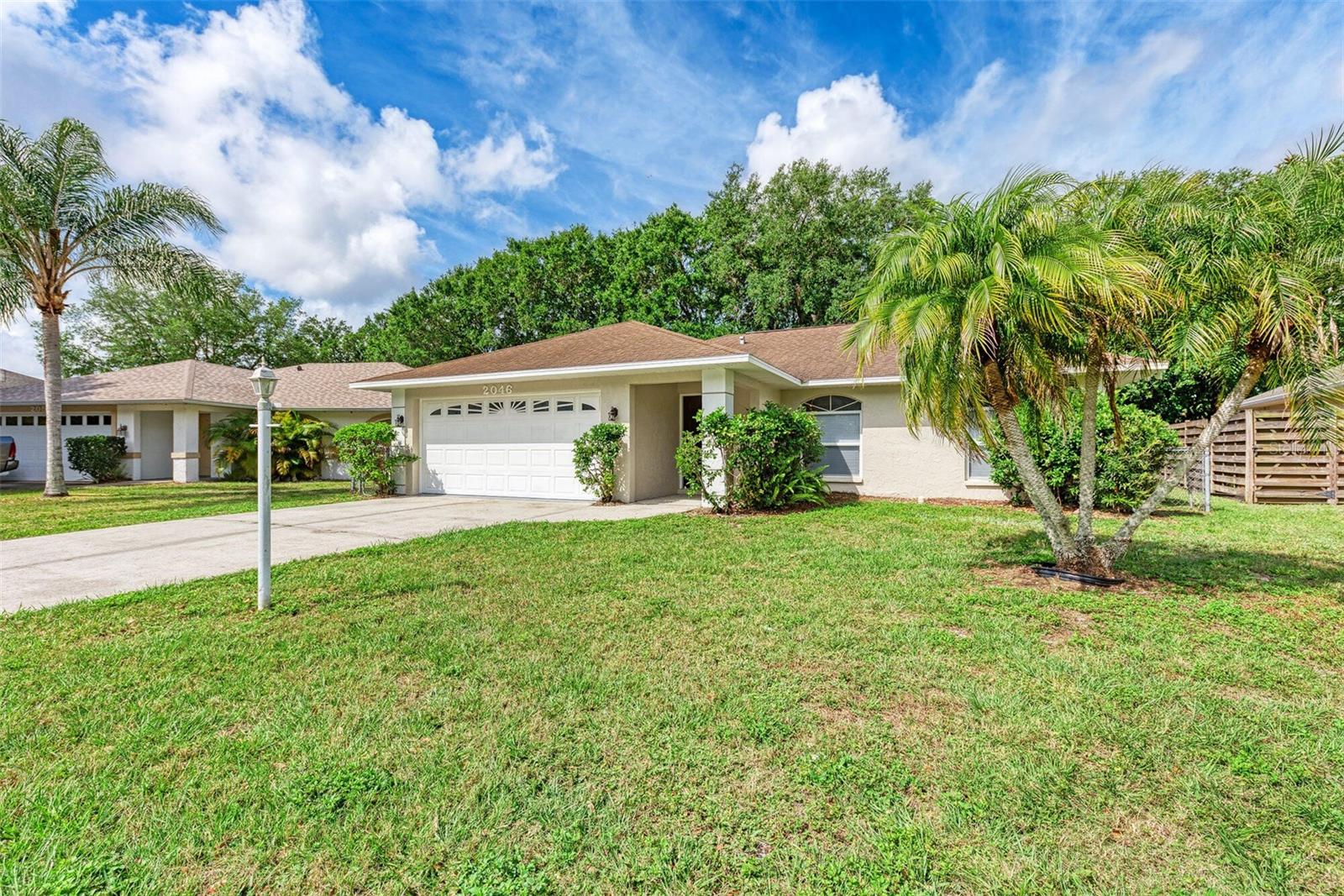2046 Old Trevor, Sarasota, FL 34232