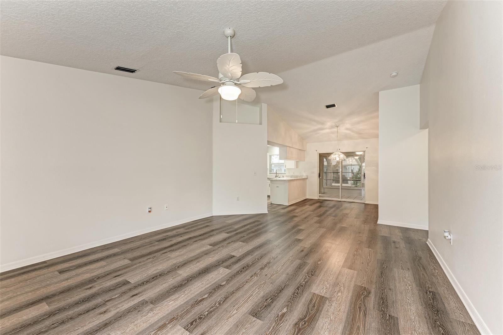2046 Old Trevor, Sarasota, FL 34232