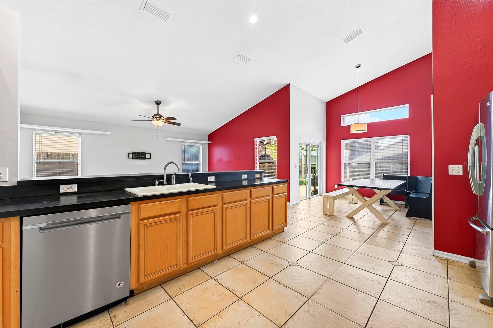 2551 Walnut Heights, Apopka, FL 32703