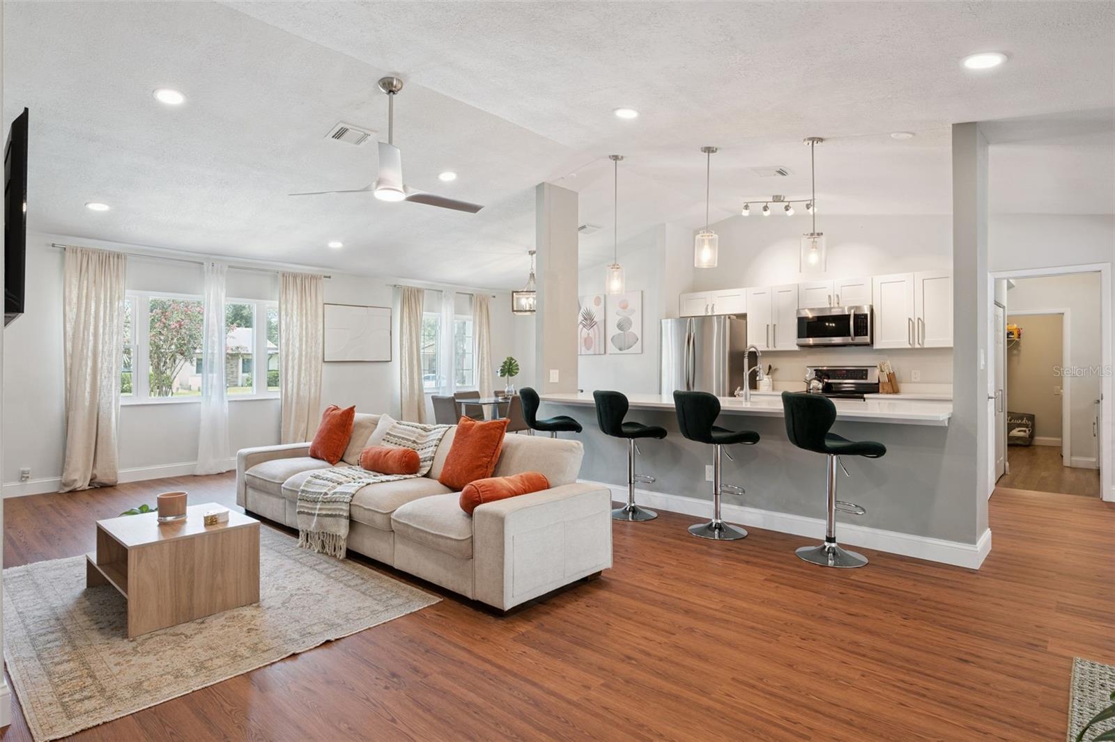 8714 Hill Pine, Orlando, FL 32825