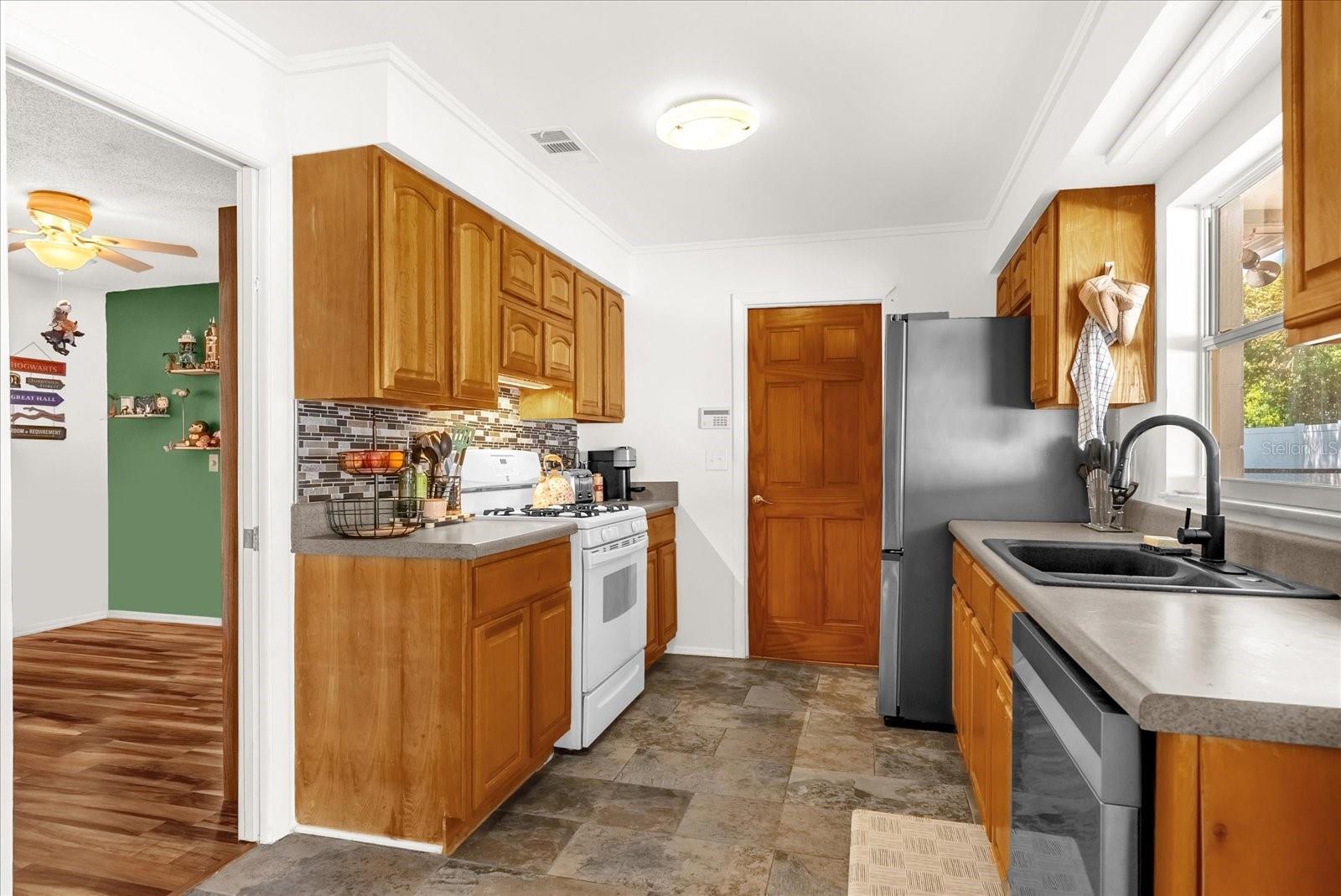 623 Swallow, Casselberry, FL 32707