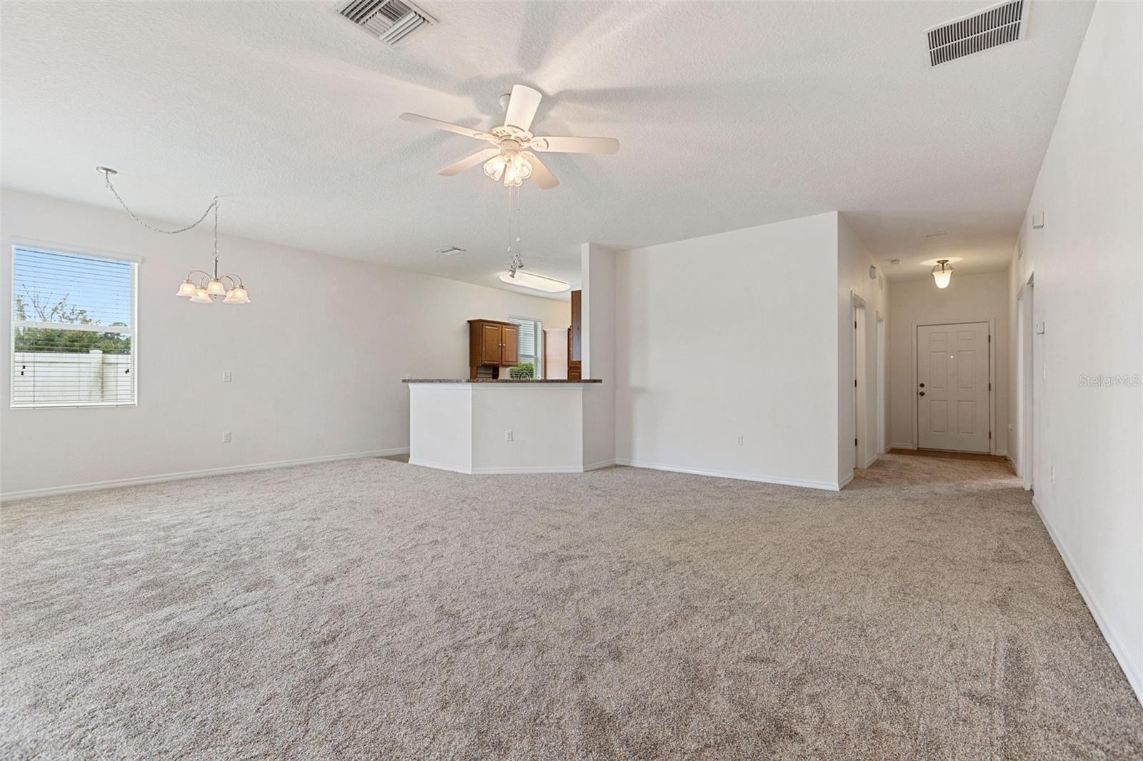 2616 Walden Woods, Plant City, FL 33566
