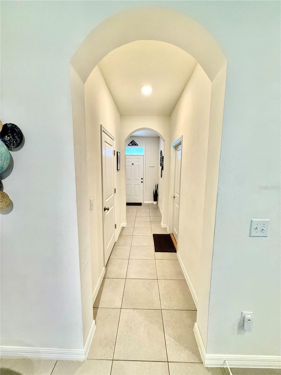 8771 Falling Blue, Riverview, FL 33578